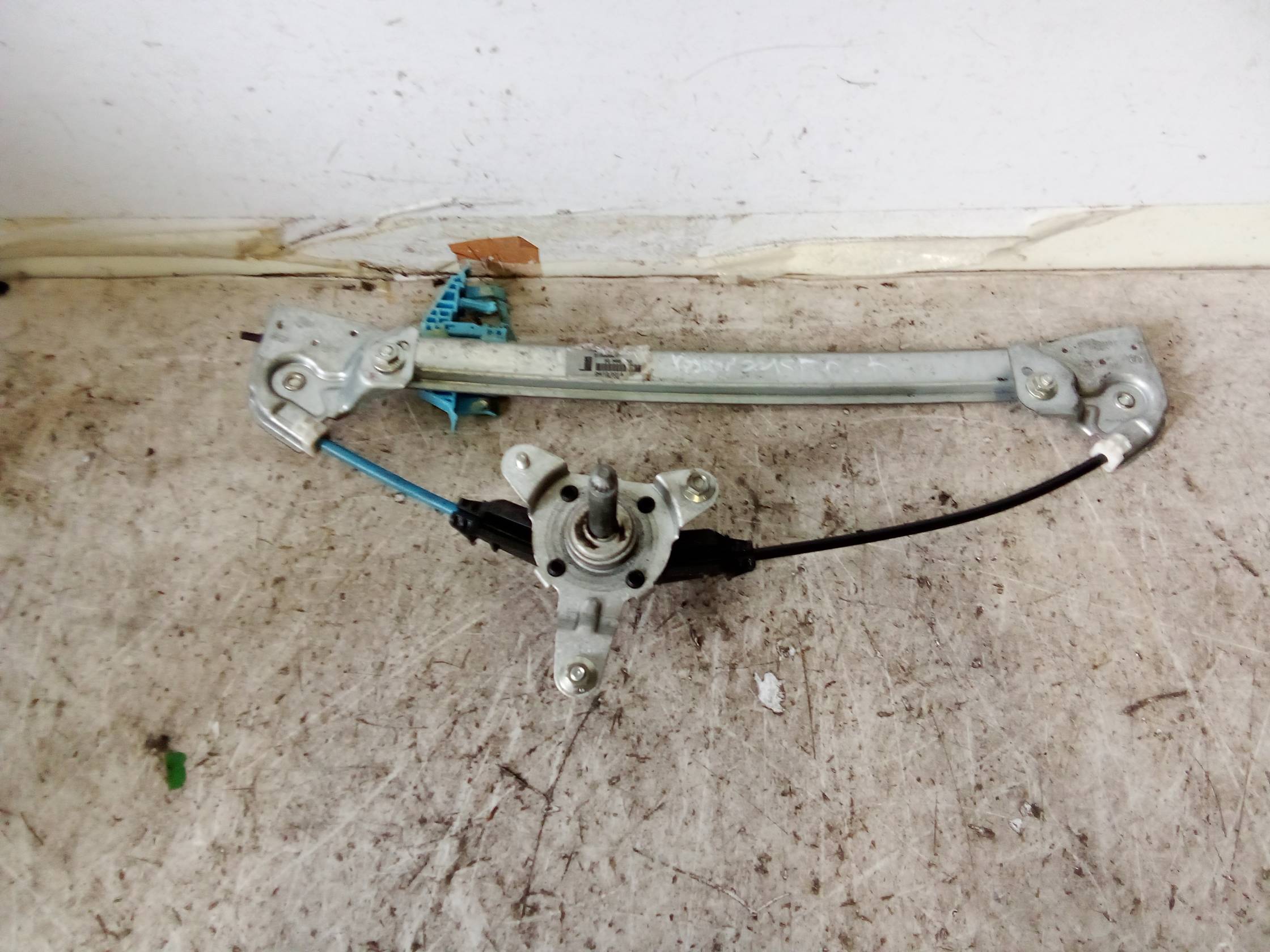 Alzacristallo porta post. sx.