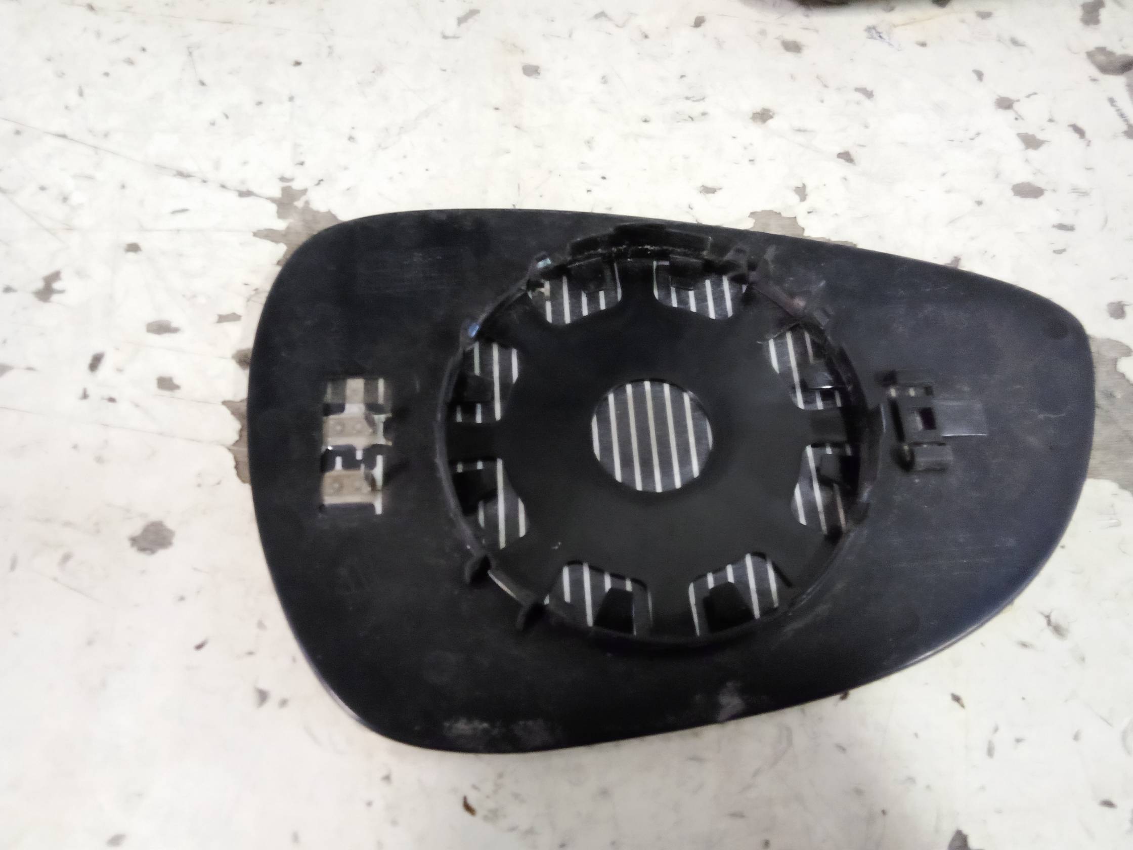 Cristallo retrovisore est. sx.