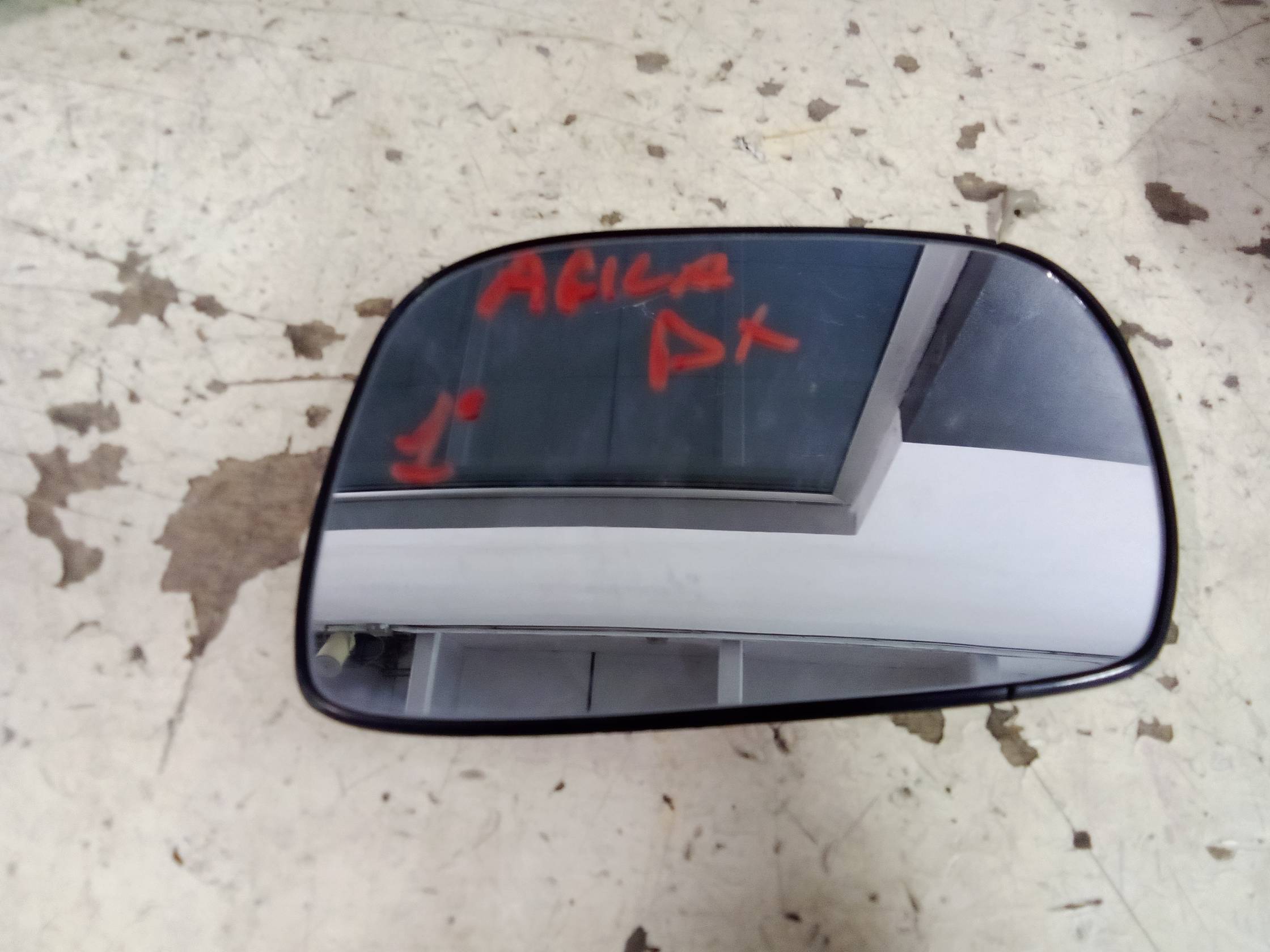 Cristallo retrovisore est. dx.