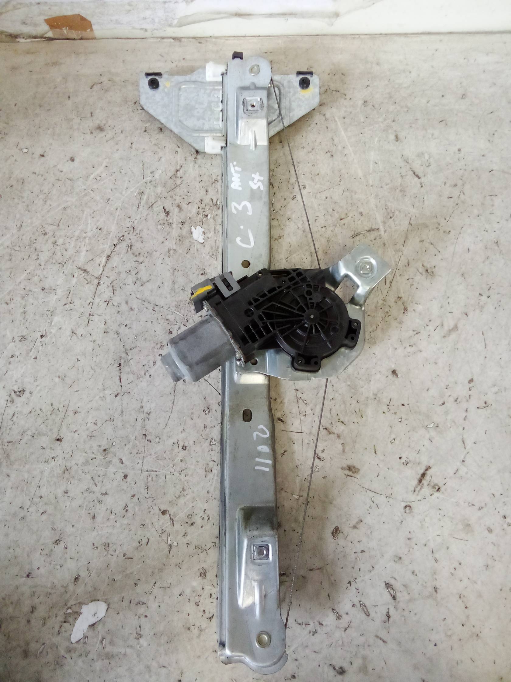 Alzacristallo elettr. porta ant. sx.