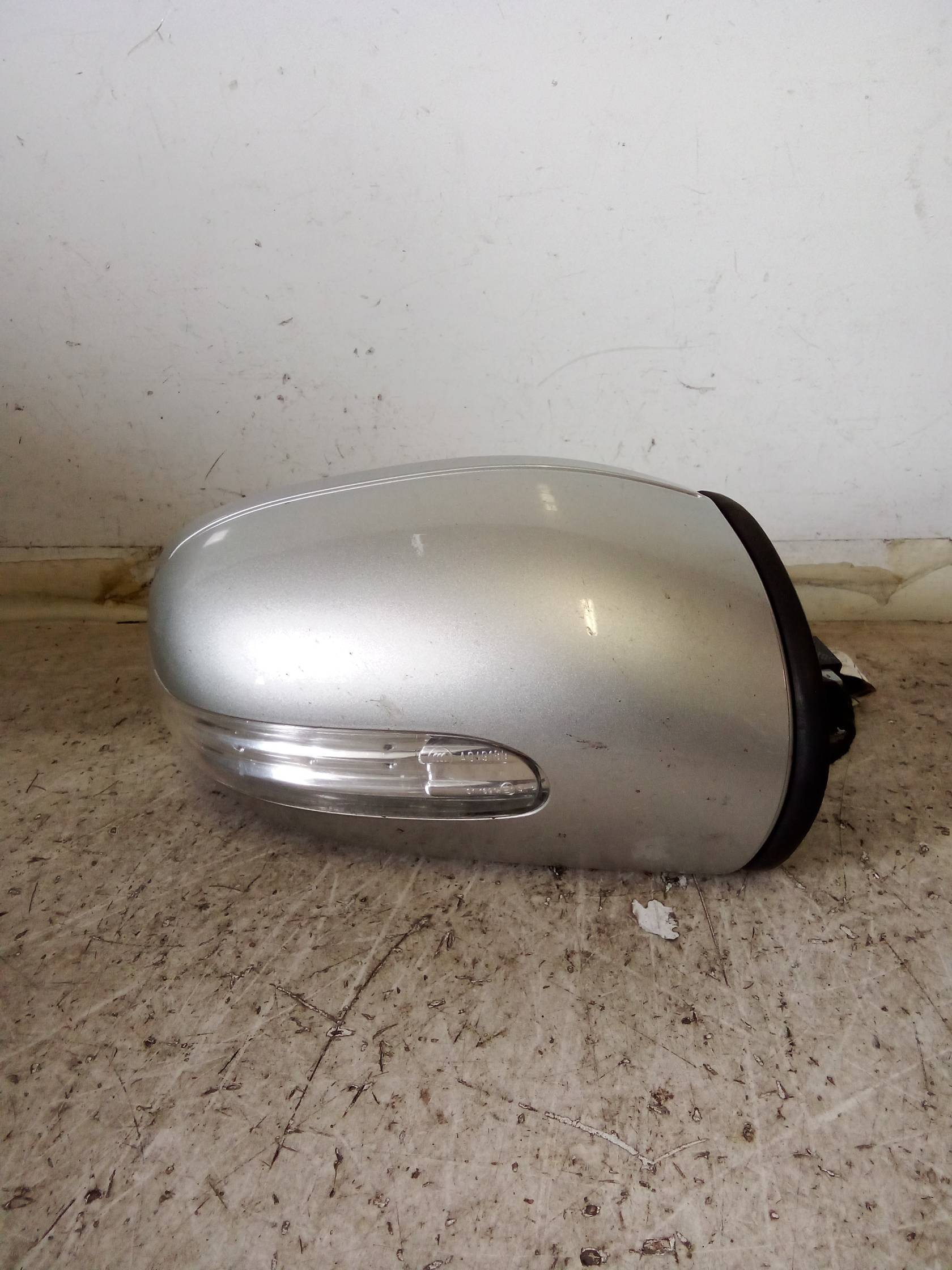 Retrovisore est. regolaz. elettr. dx.