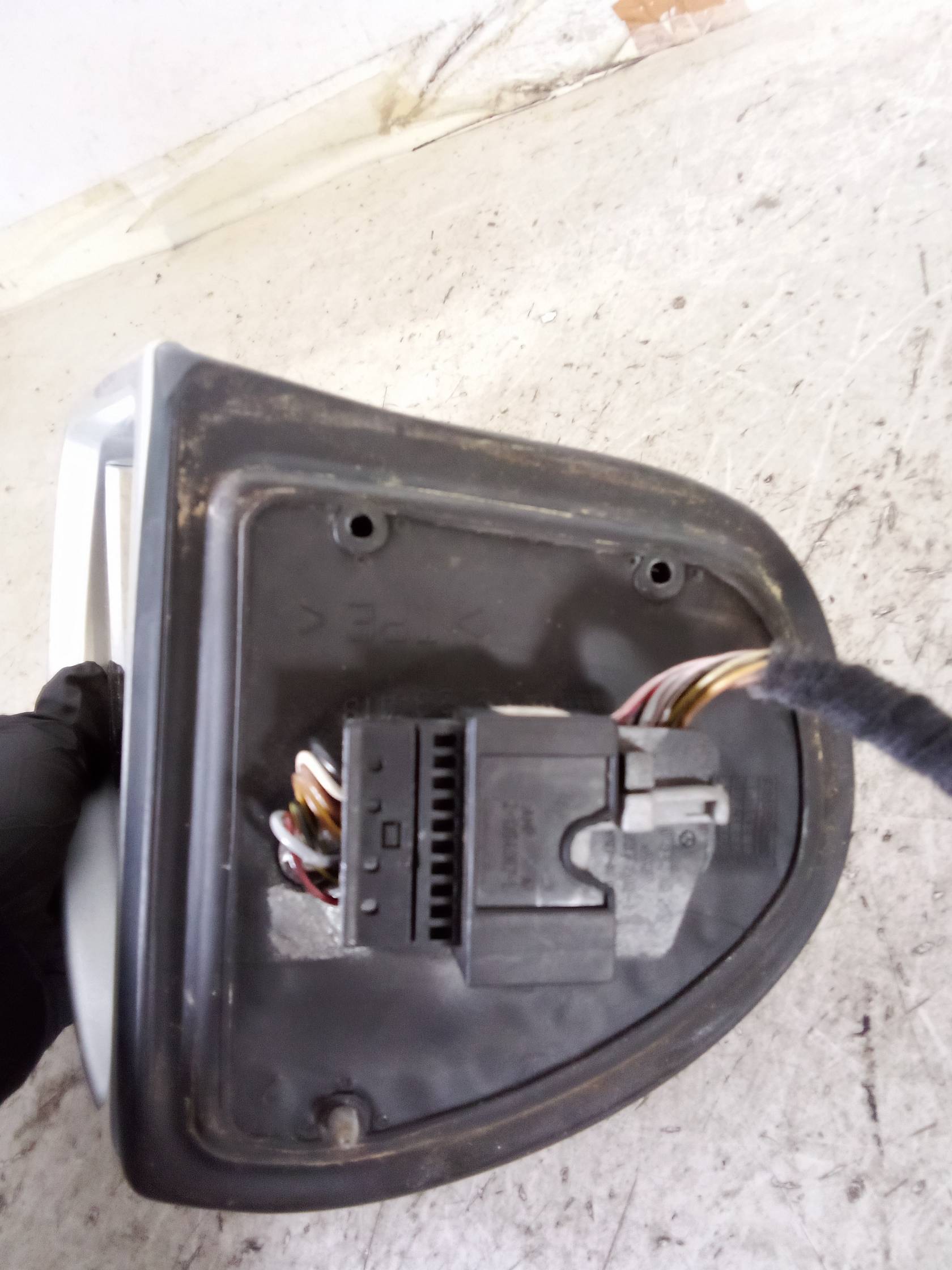 Retrovisore est. regolaz. elettr. dx.