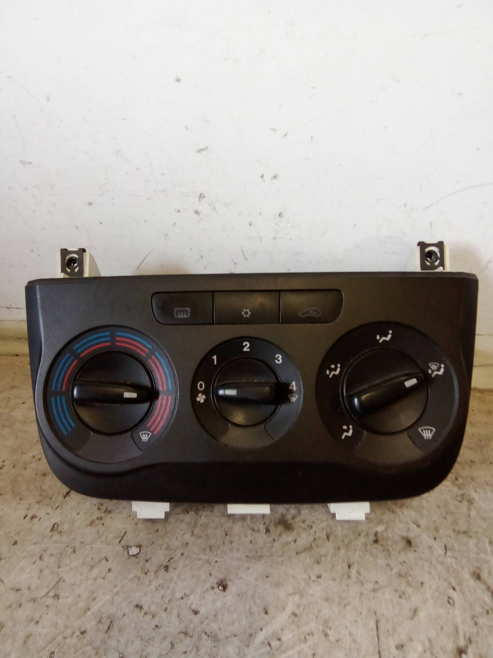 Blocco comando climatizzazione