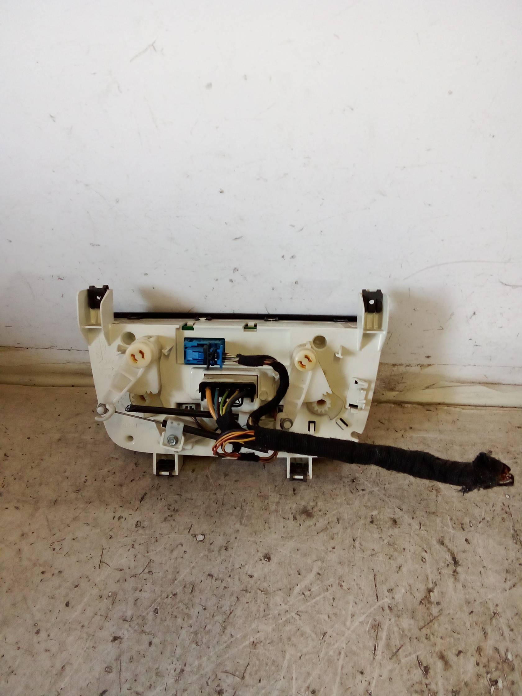 Blocco comando climatizzazione