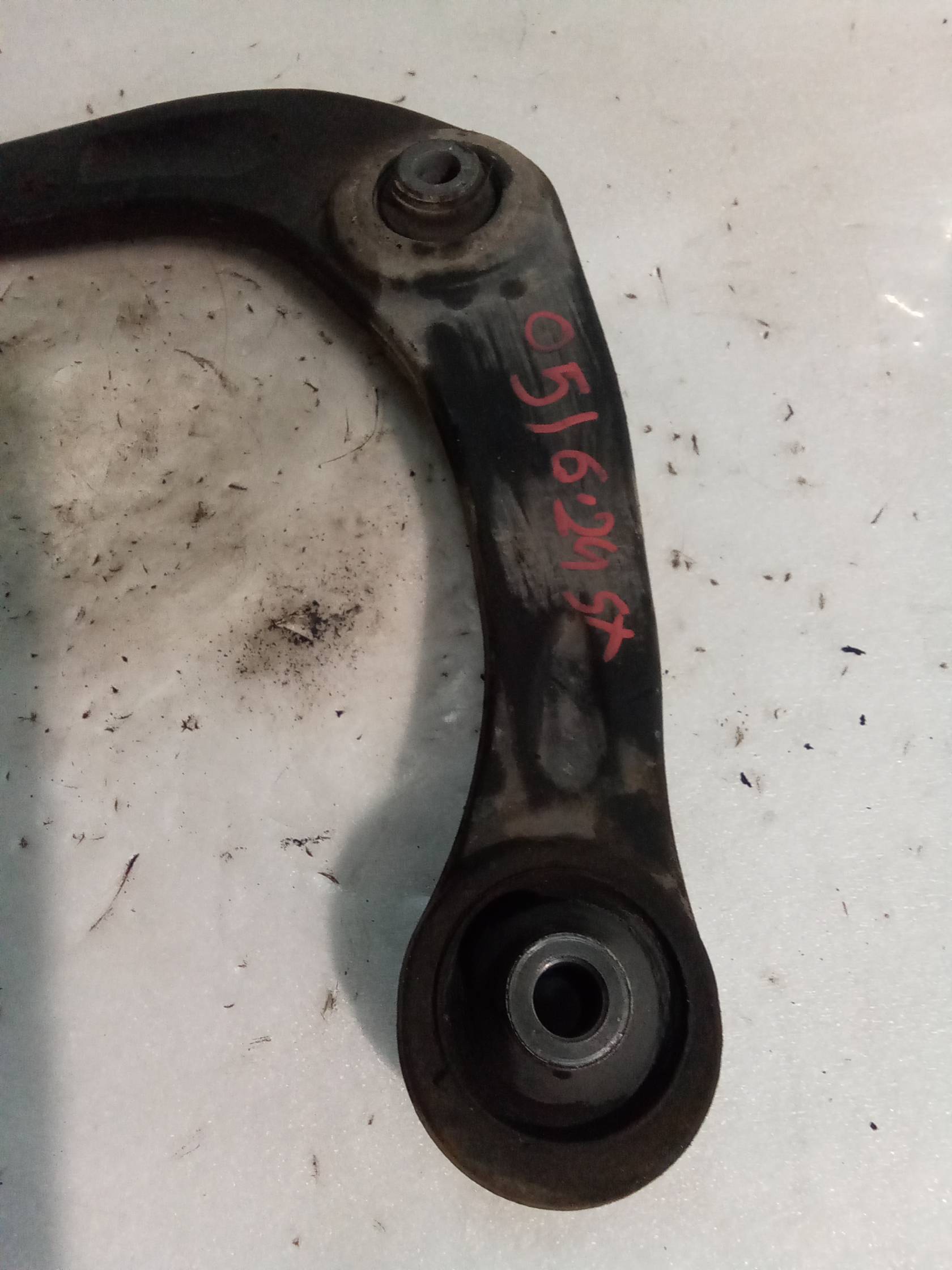 Braccio oscillante sosp. ant. sx.