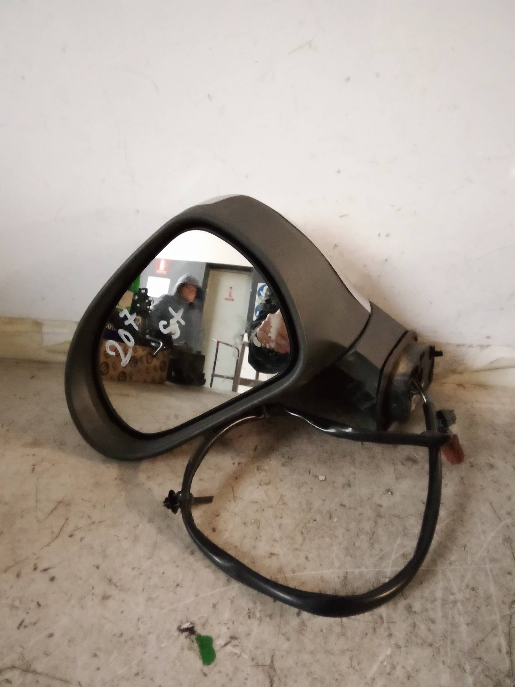 Retrovisore est. regolaz. elettr. sx.