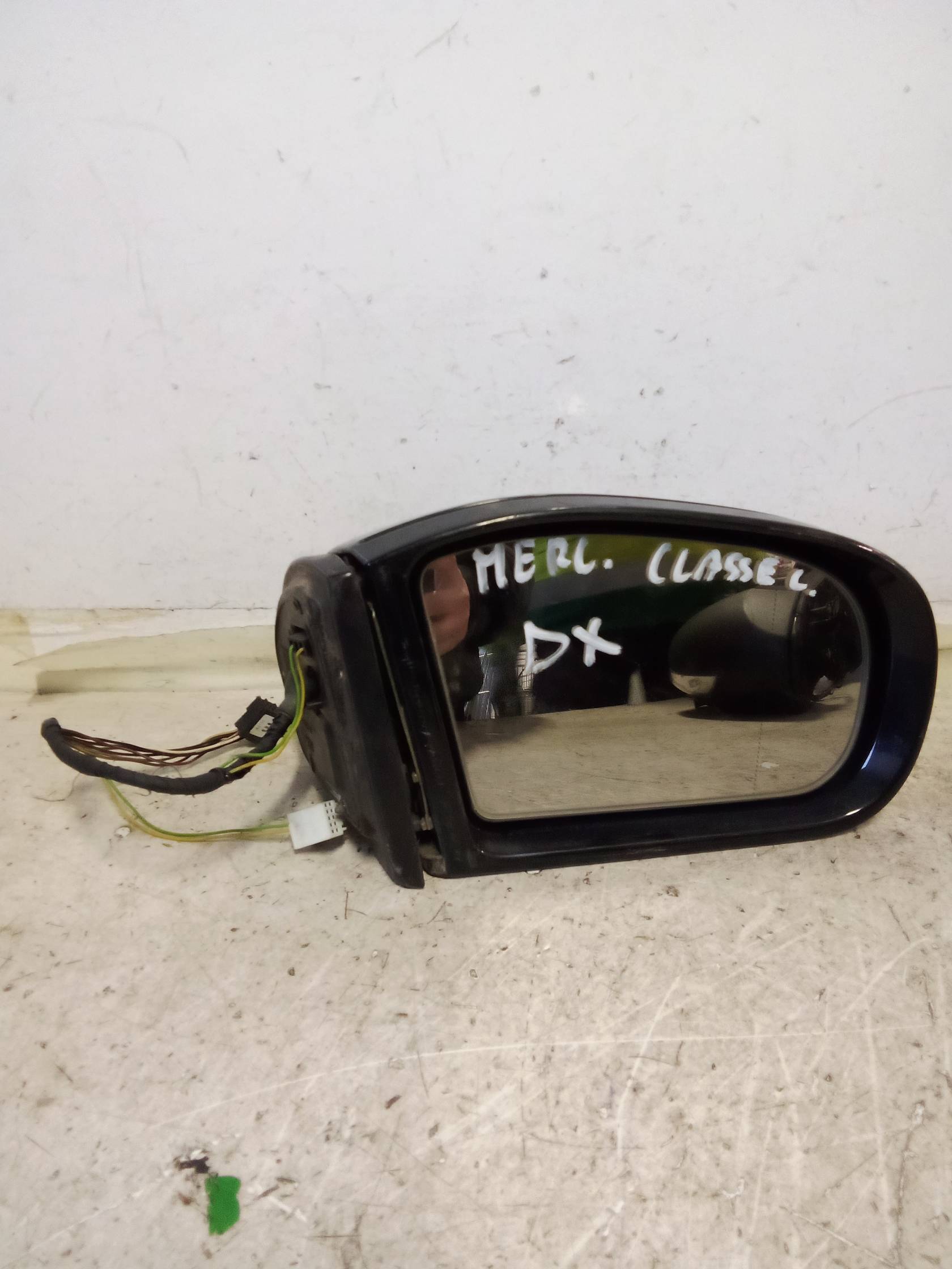 Retrovisore est. regolaz. elettr. dx.