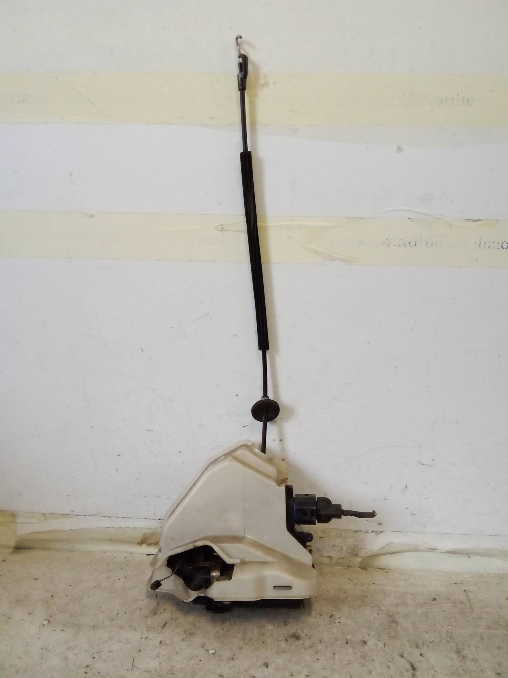 Serratura porta ant. sx.