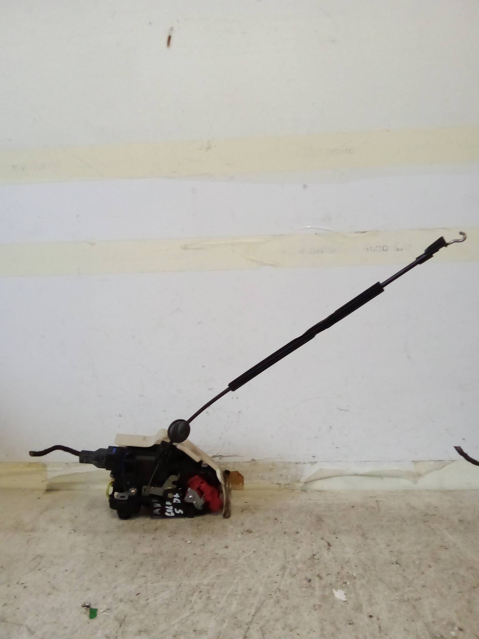 Serratura porta ant. dx.