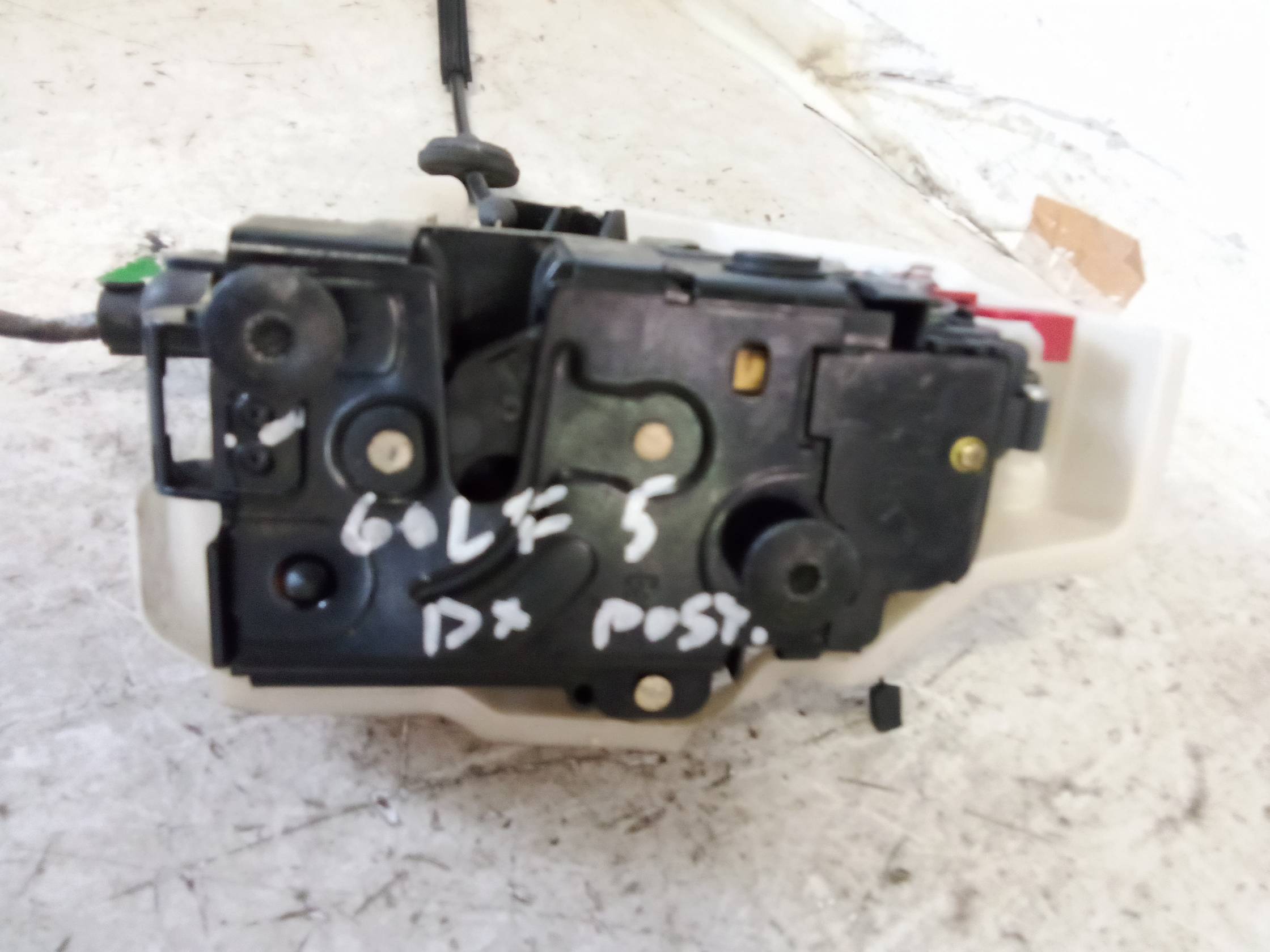 Serratura porta post. dx.