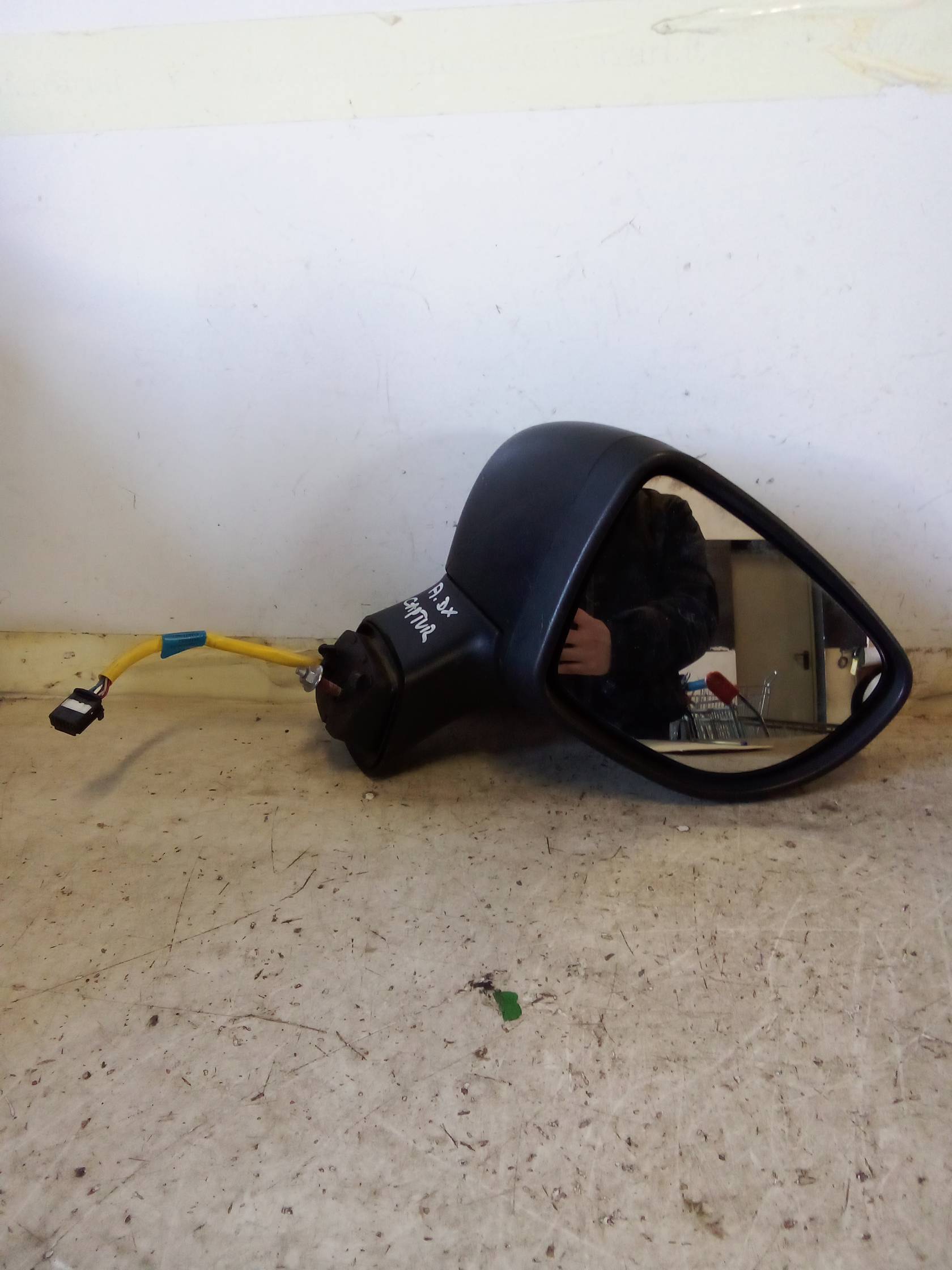 Retrovisore est. regolaz. elettr. dx.