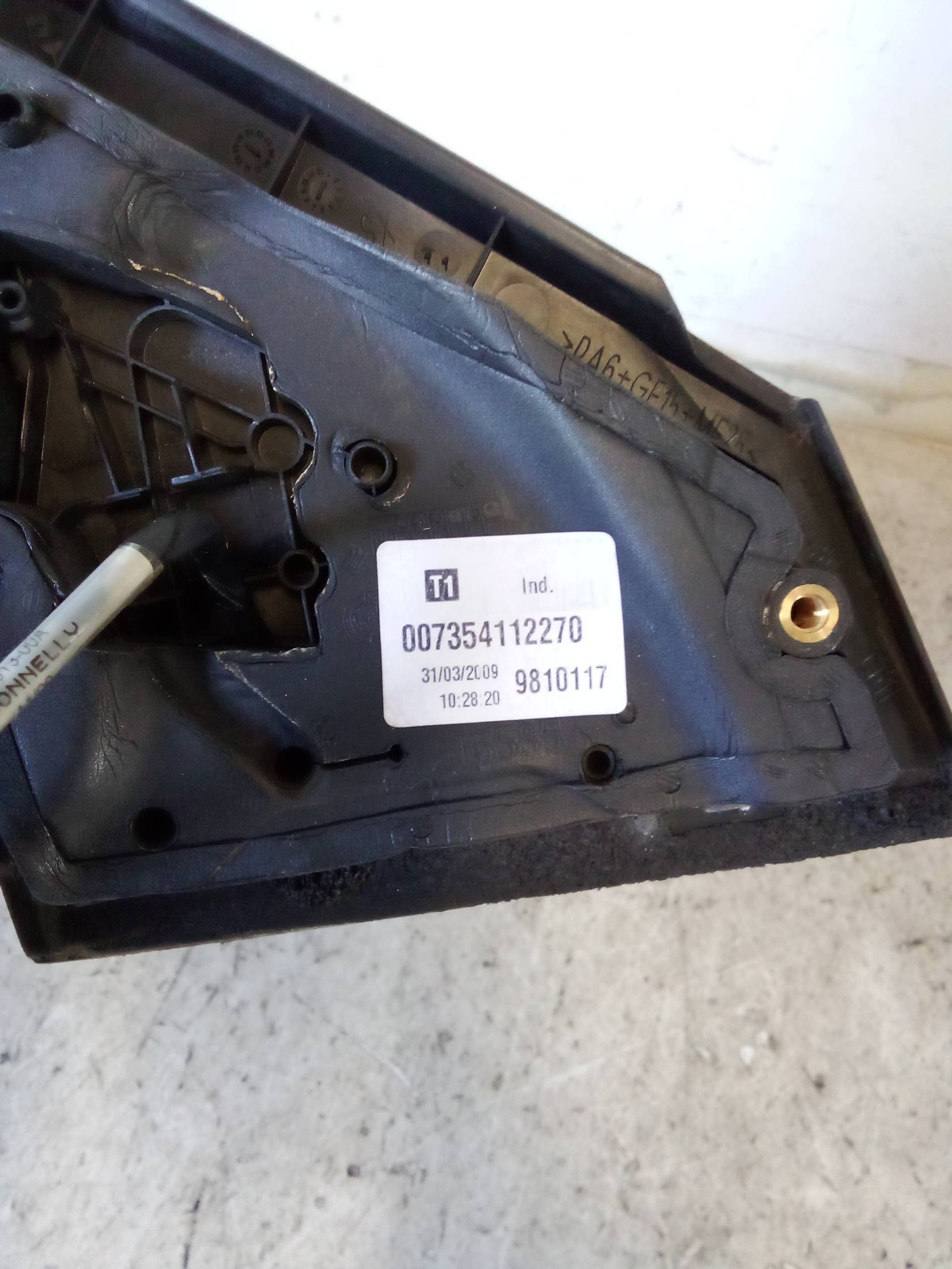 Retrovisore est. regolaz. elettr. sx.