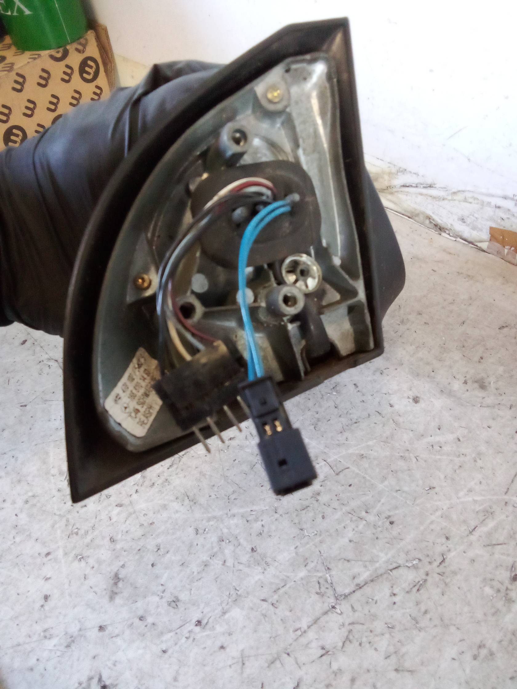 Retrovisore est. regolaz. elettr. dx.