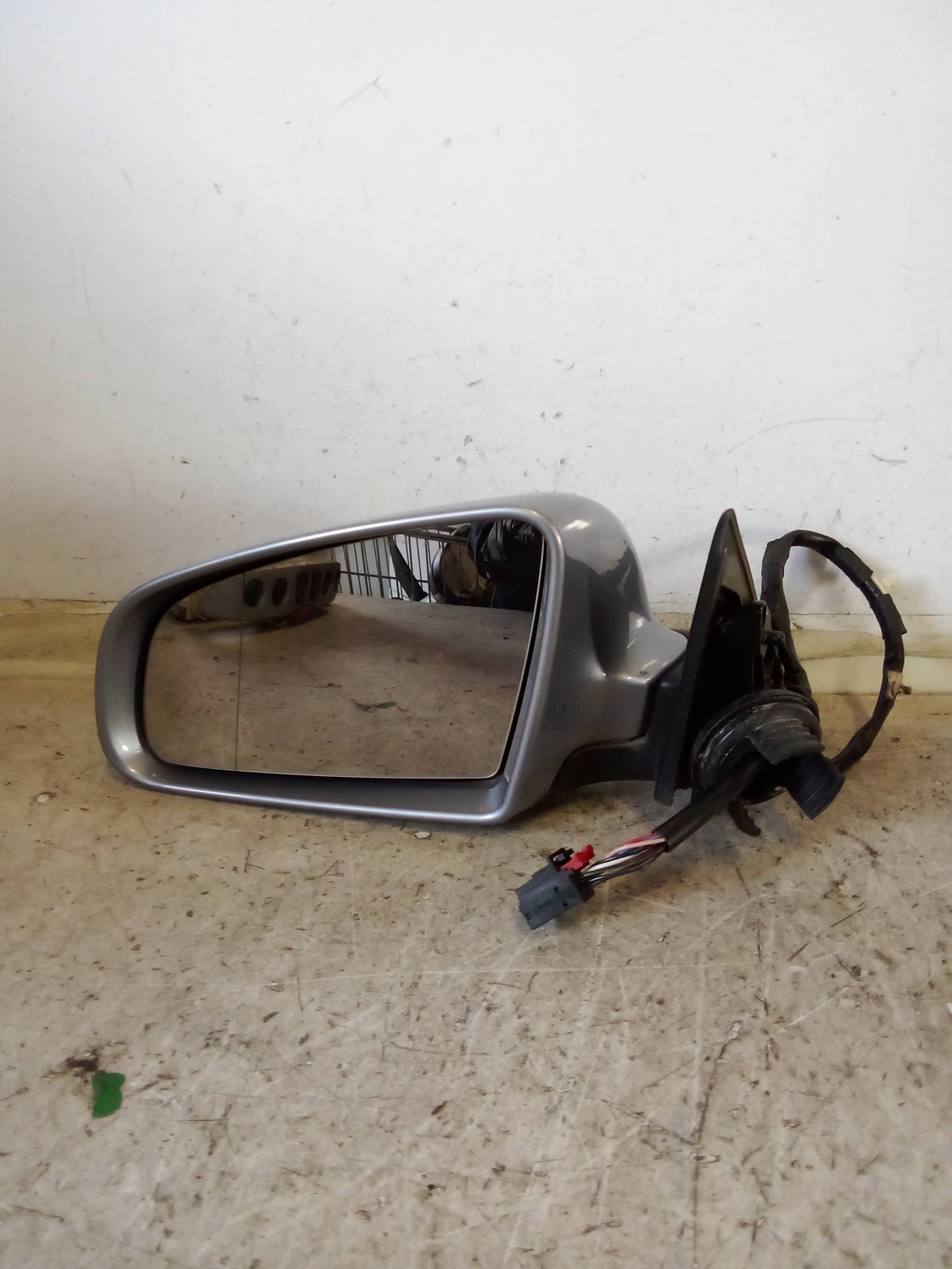 Retrovisore est. regolaz. elettr. sx.