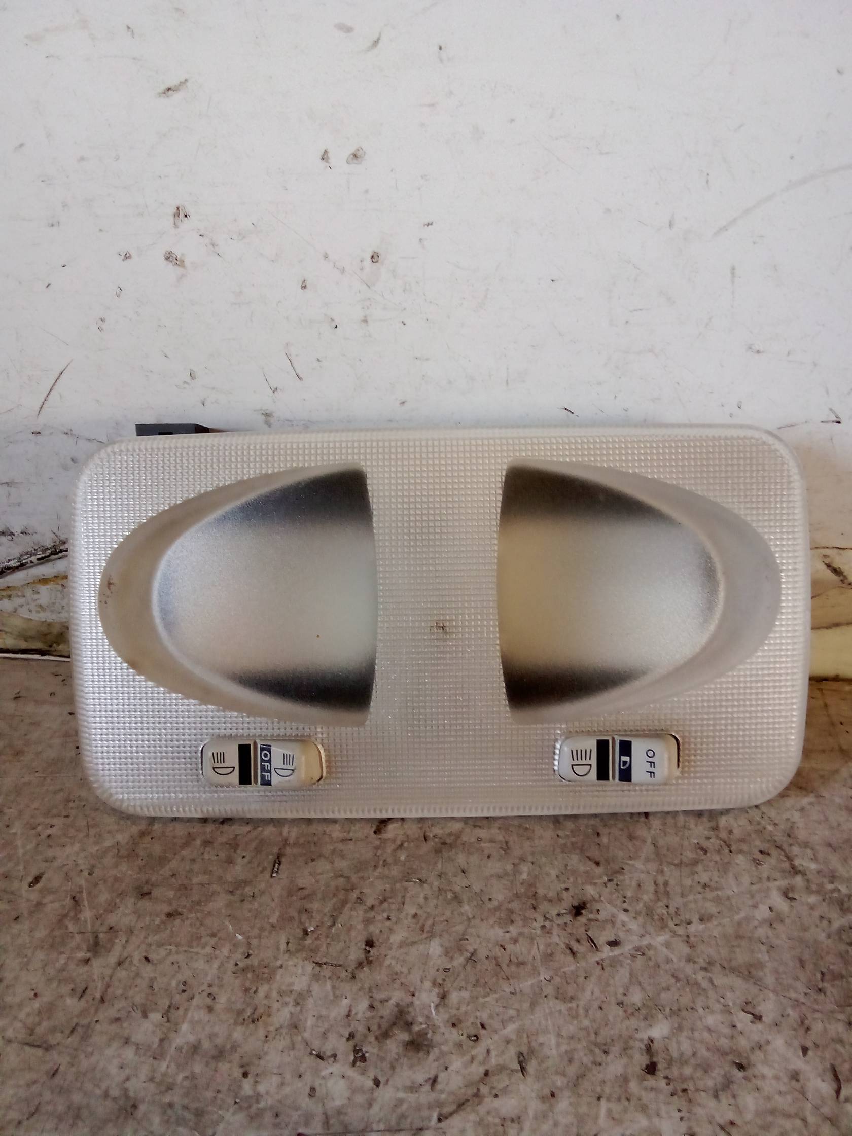 Plafoniera luce bagagliaio