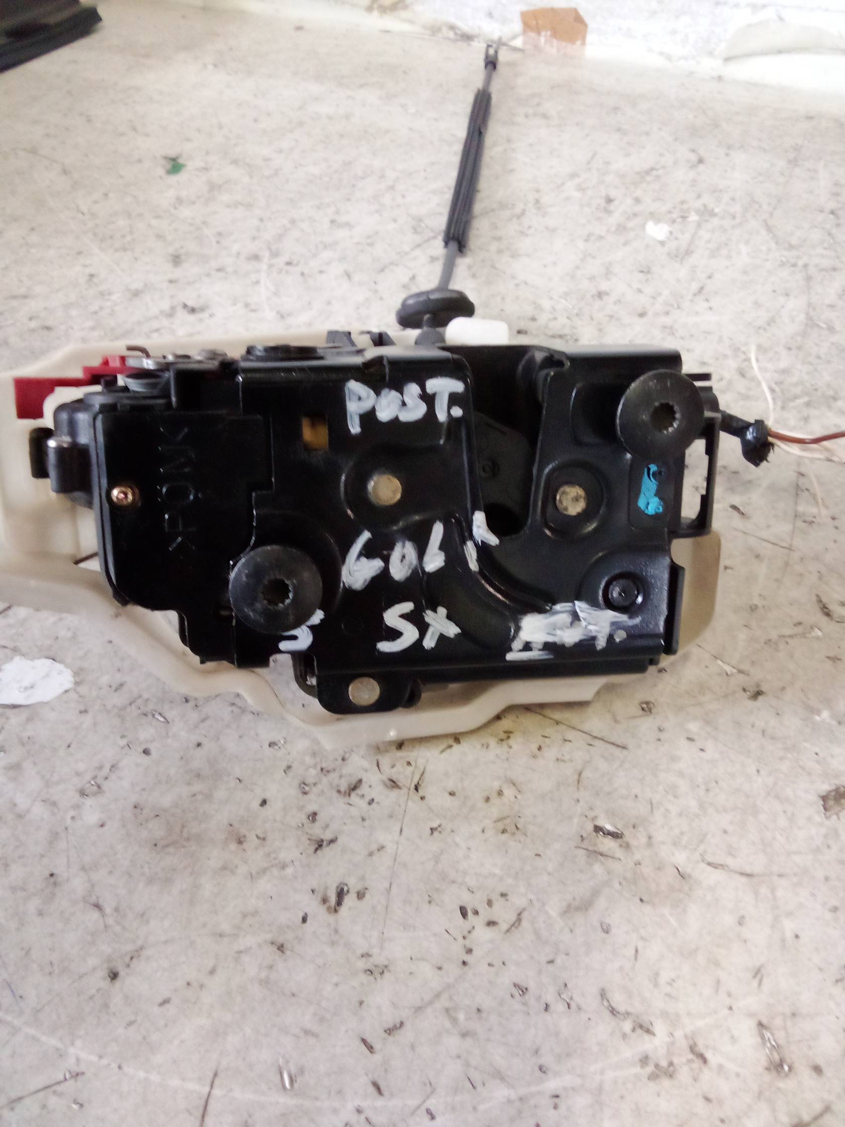 Serratura porta post. sx.