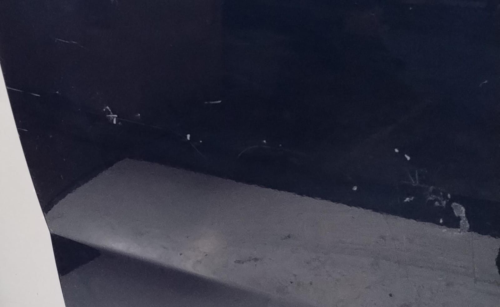 Porta Laterale Scorrevole dx. Porta Laterale Scorrevole dx.