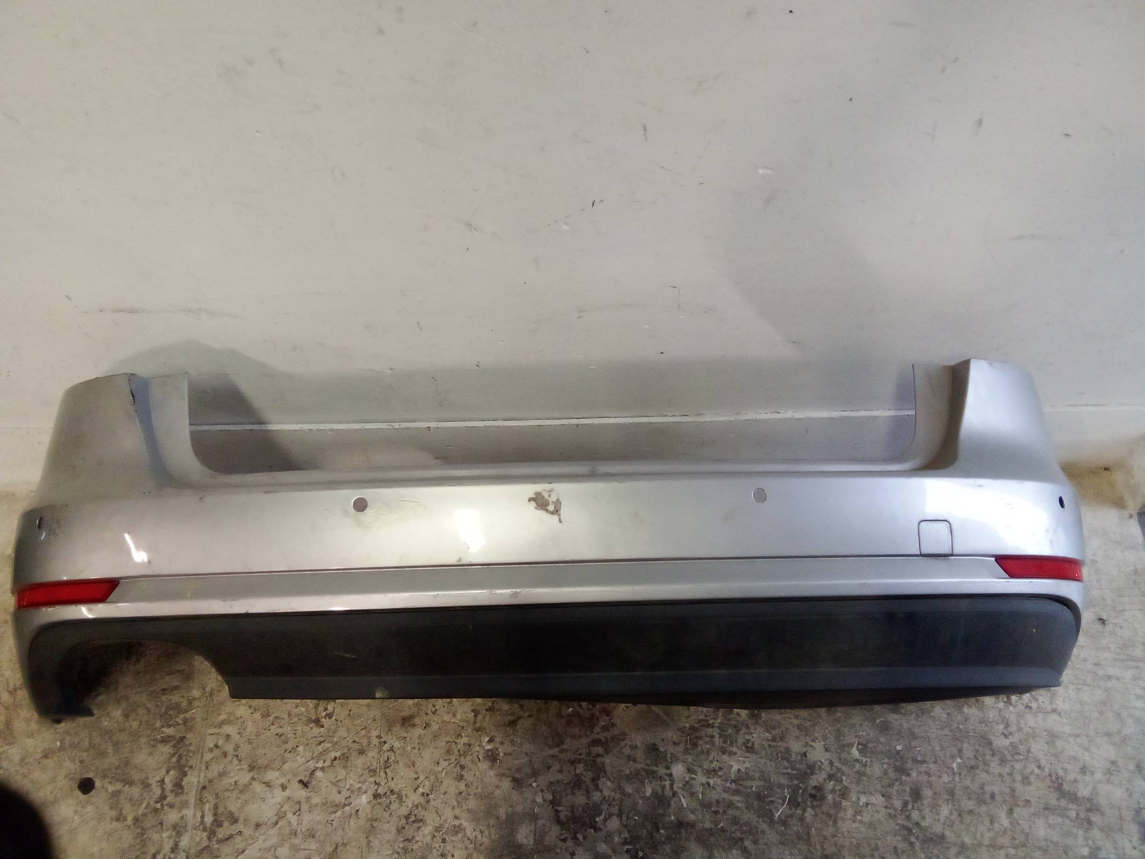 Paraurti post. Paraurti post.