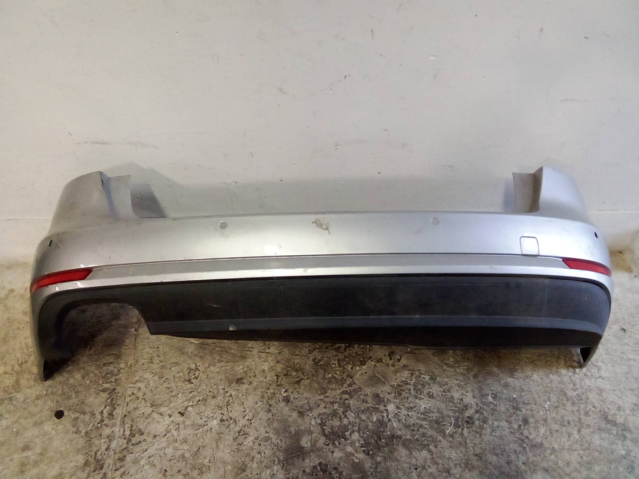 Paraurti post. Paraurti post.