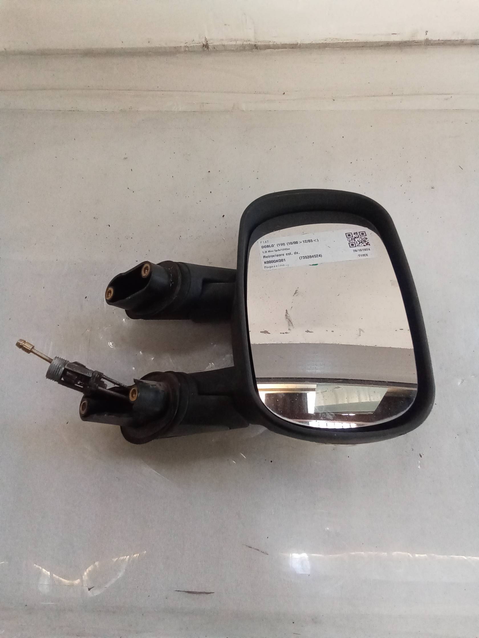 Retrovisore est. dx.