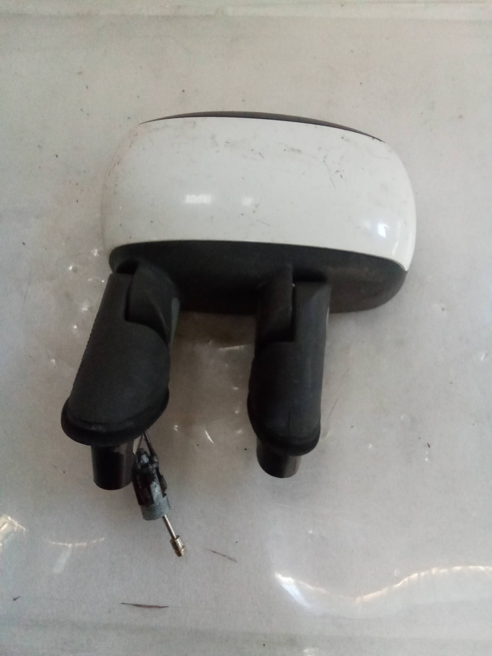 Retrovisore est. dx.