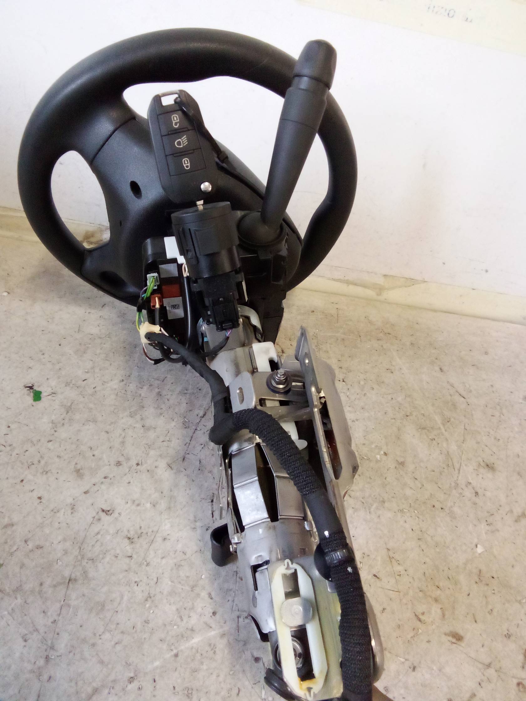 Servosterzo elettronico