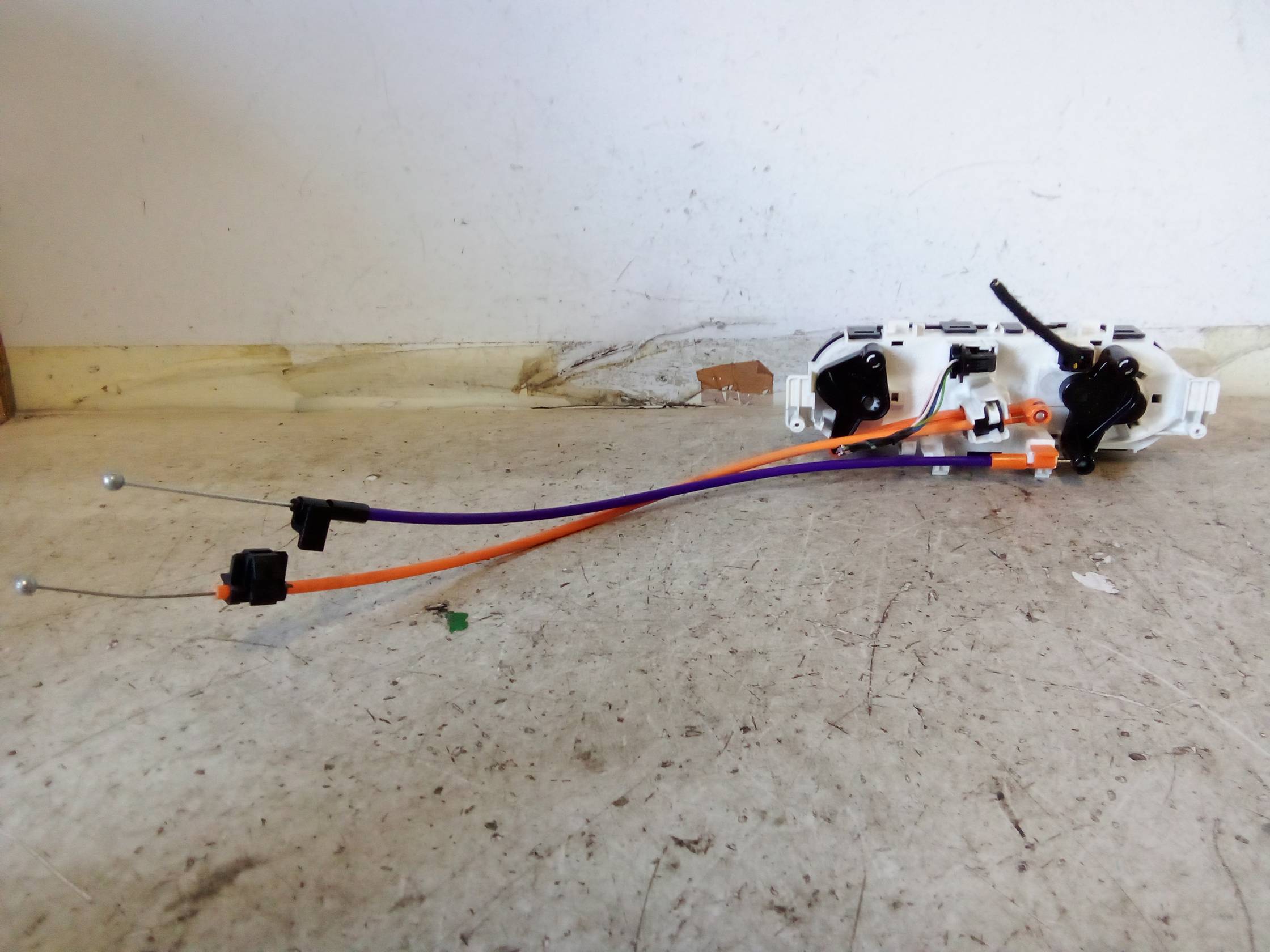 Blocco comando climatizzazione Blocco comando climatizzazione