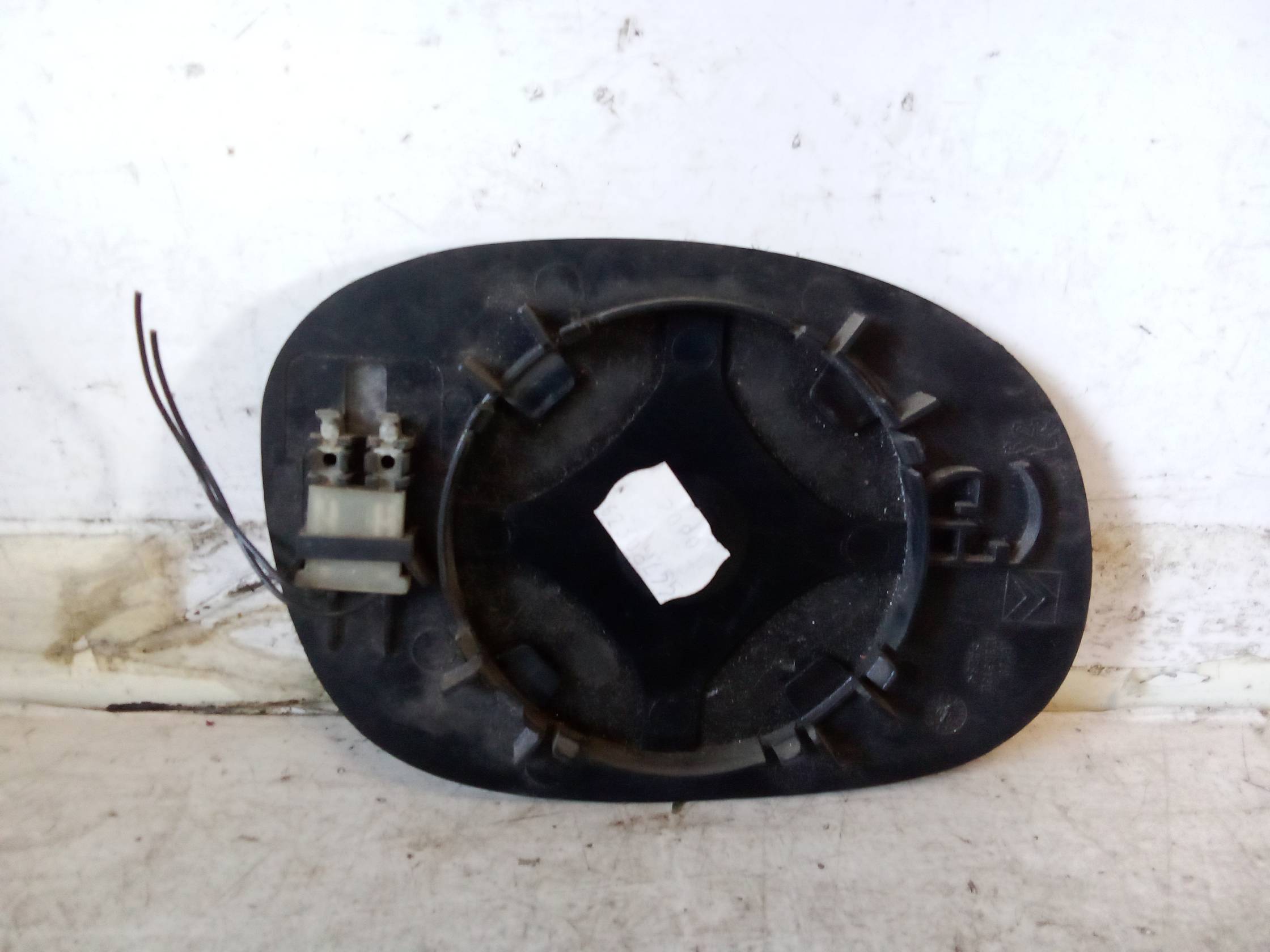 Cristallo retrovisore est. sx.