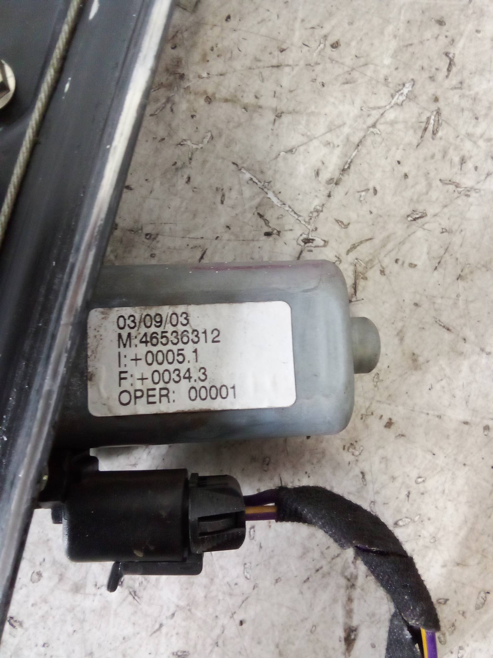 Alzacristallo elettr. porta ant. con motorino sx.