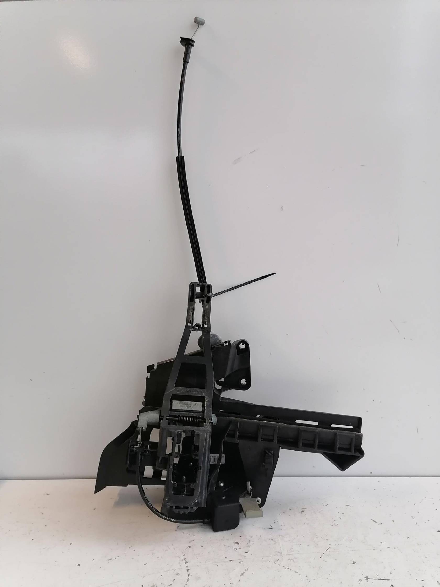 Serratura porta post. dx.