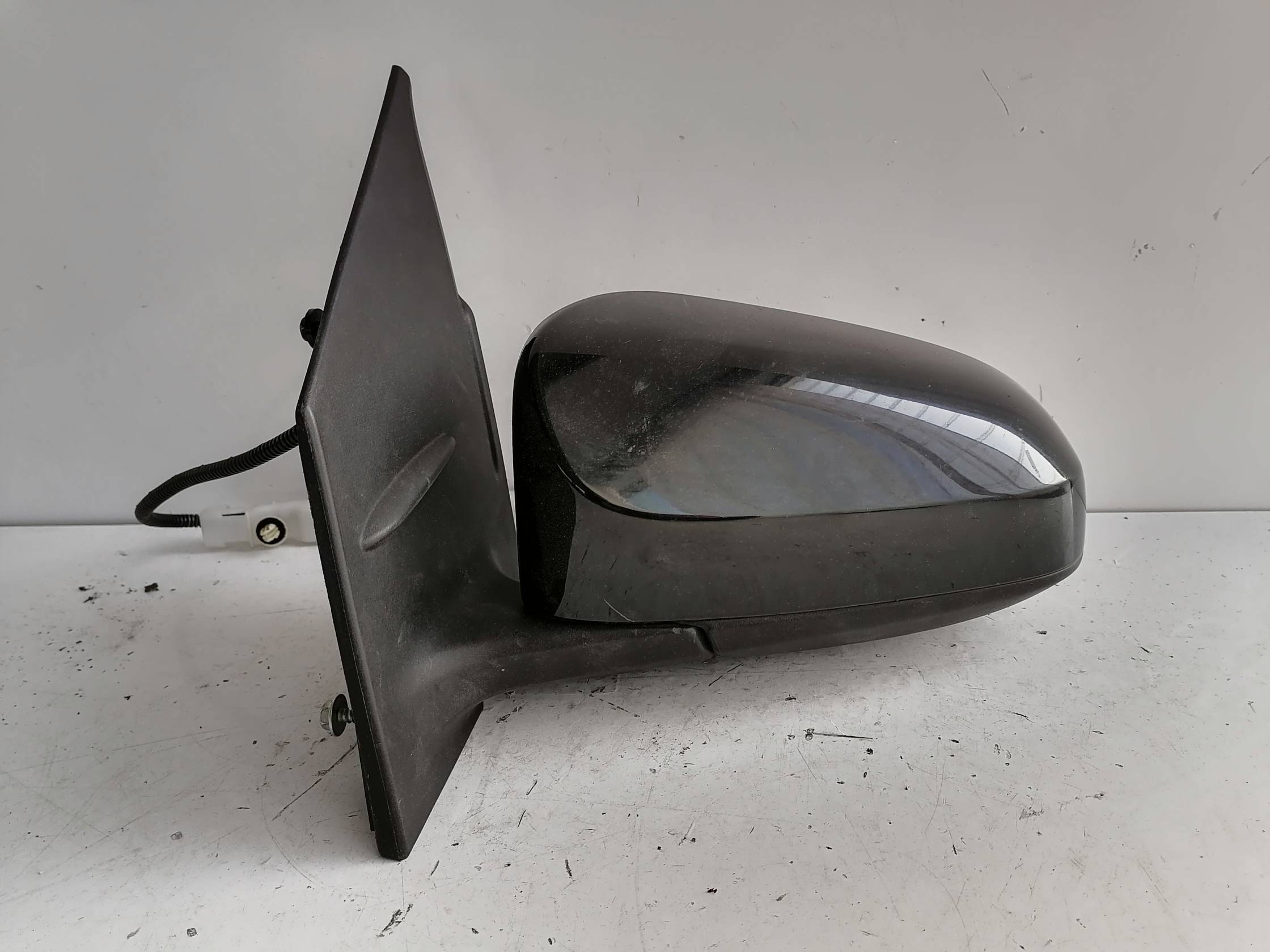 Retrovisore est. regolaz. elettr. sx.