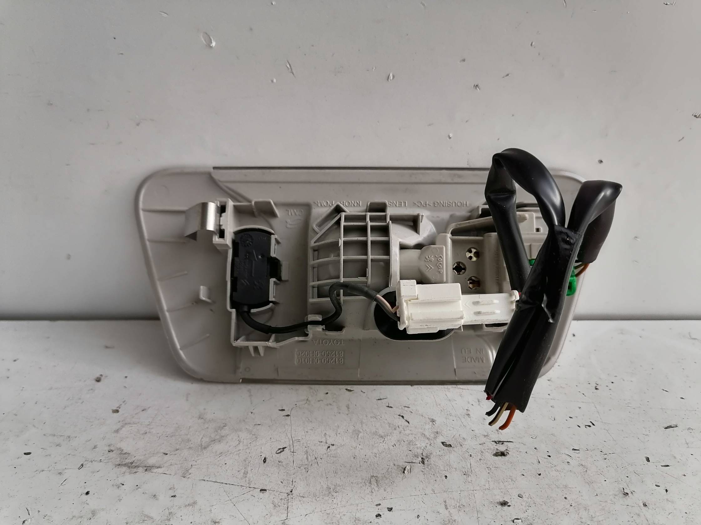 Luce cortesia ant. tetto