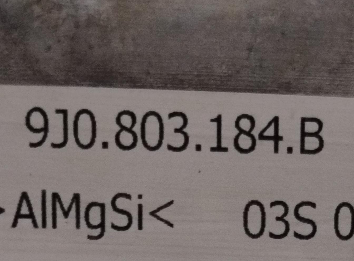 Traversa paraurti ant.