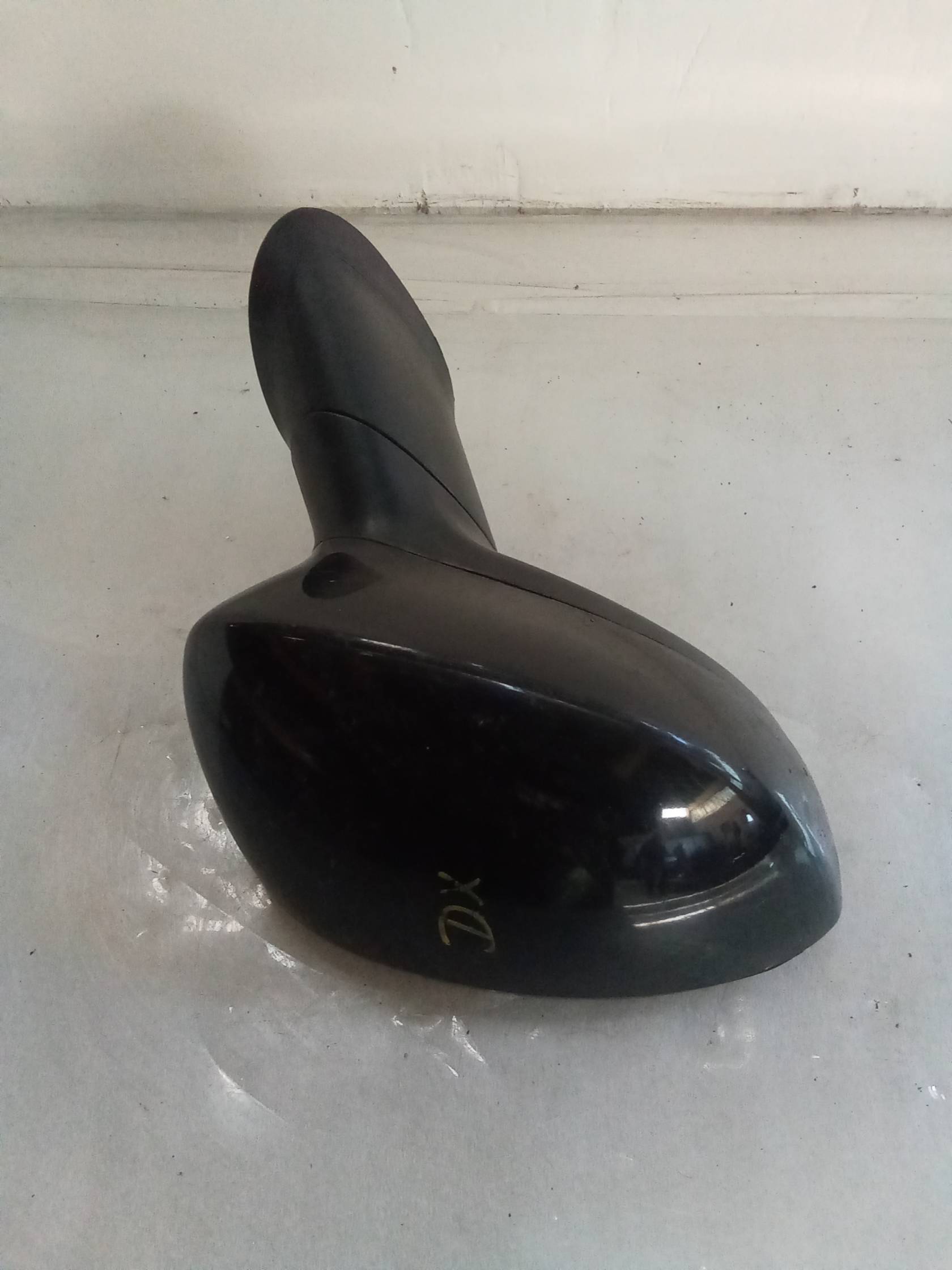 Retrovisore est. dx.