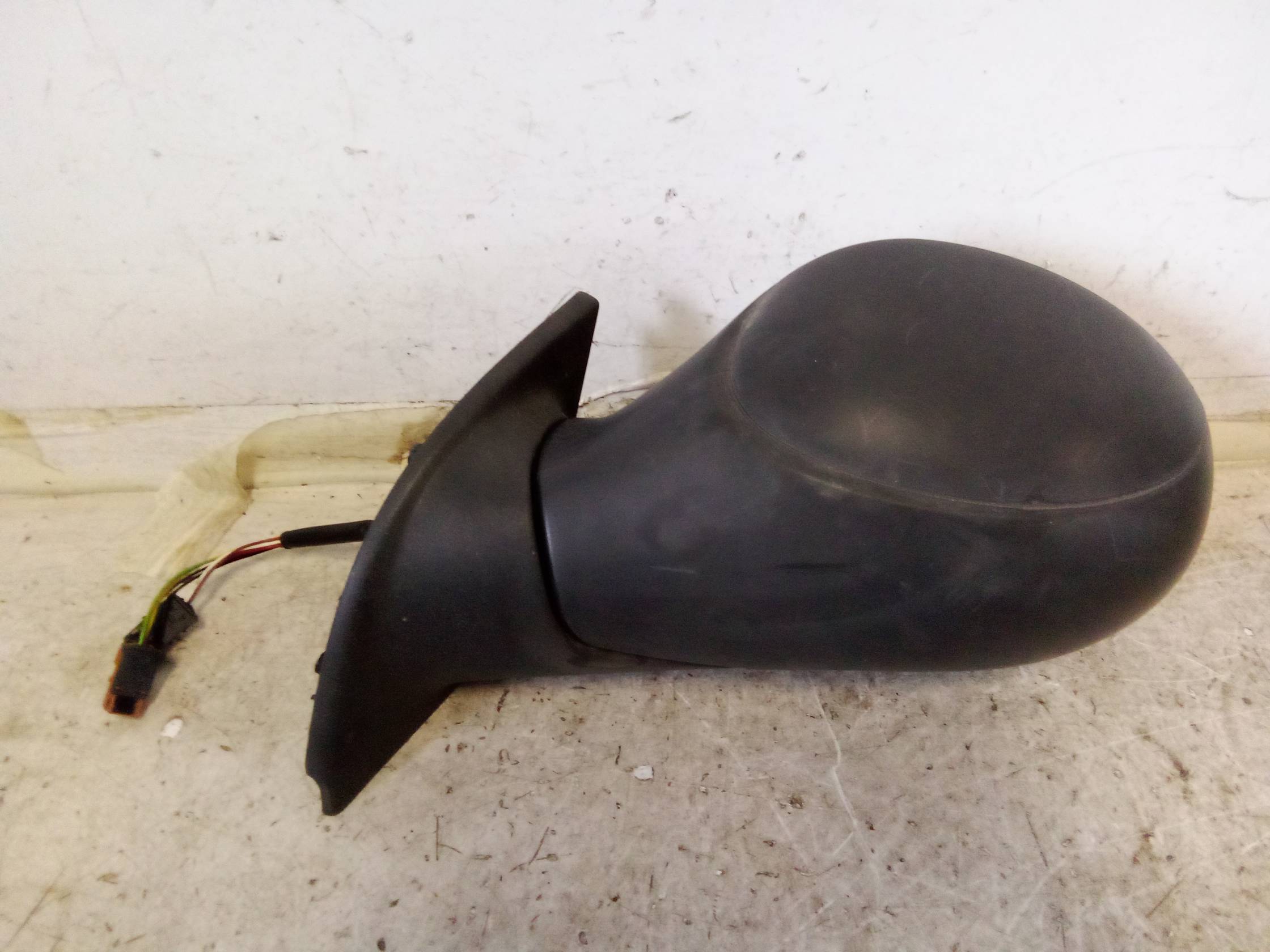 Retrovisore est. regolaz. elettr. sx.