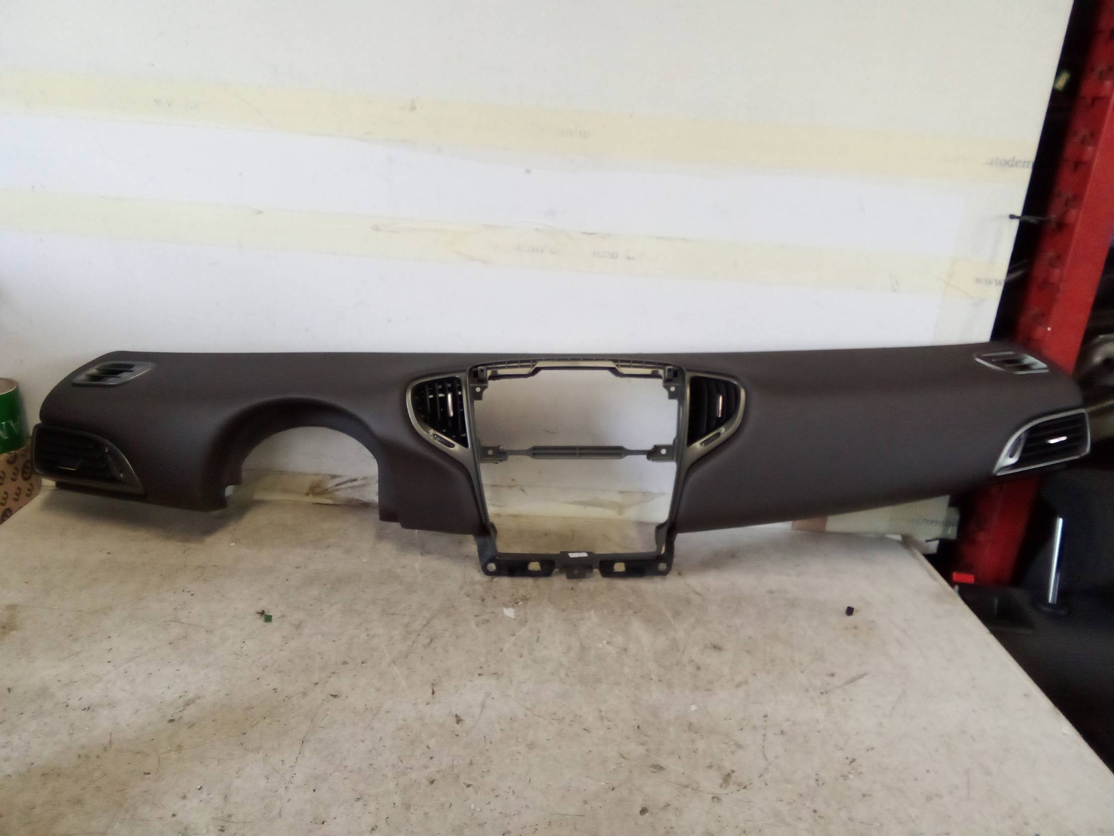 Bocchetta aria lat. cruscotto dx.