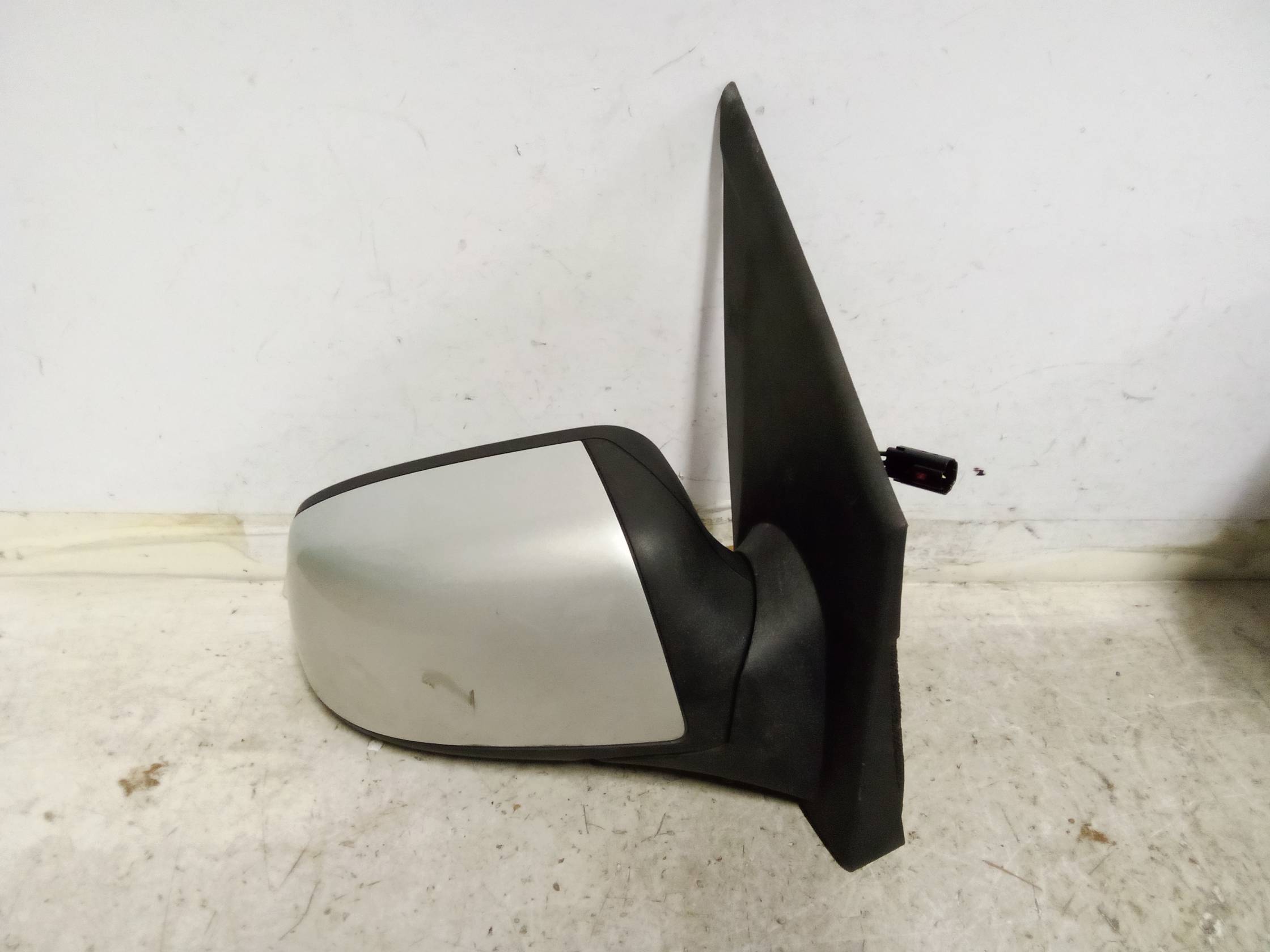 Retrovisore est. regolaz. elettr. dx.