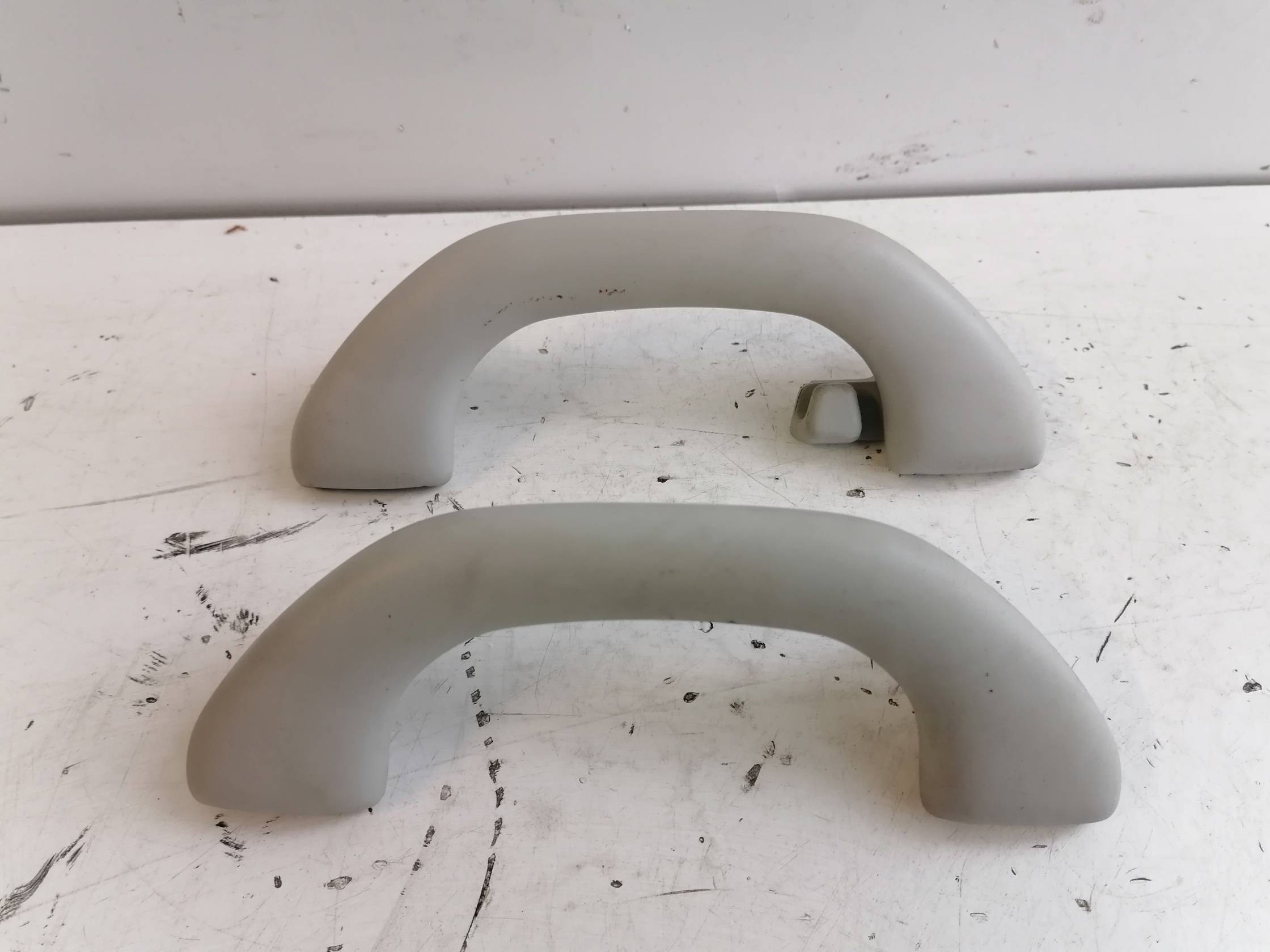 Maniglia int. ant. tetto sx.