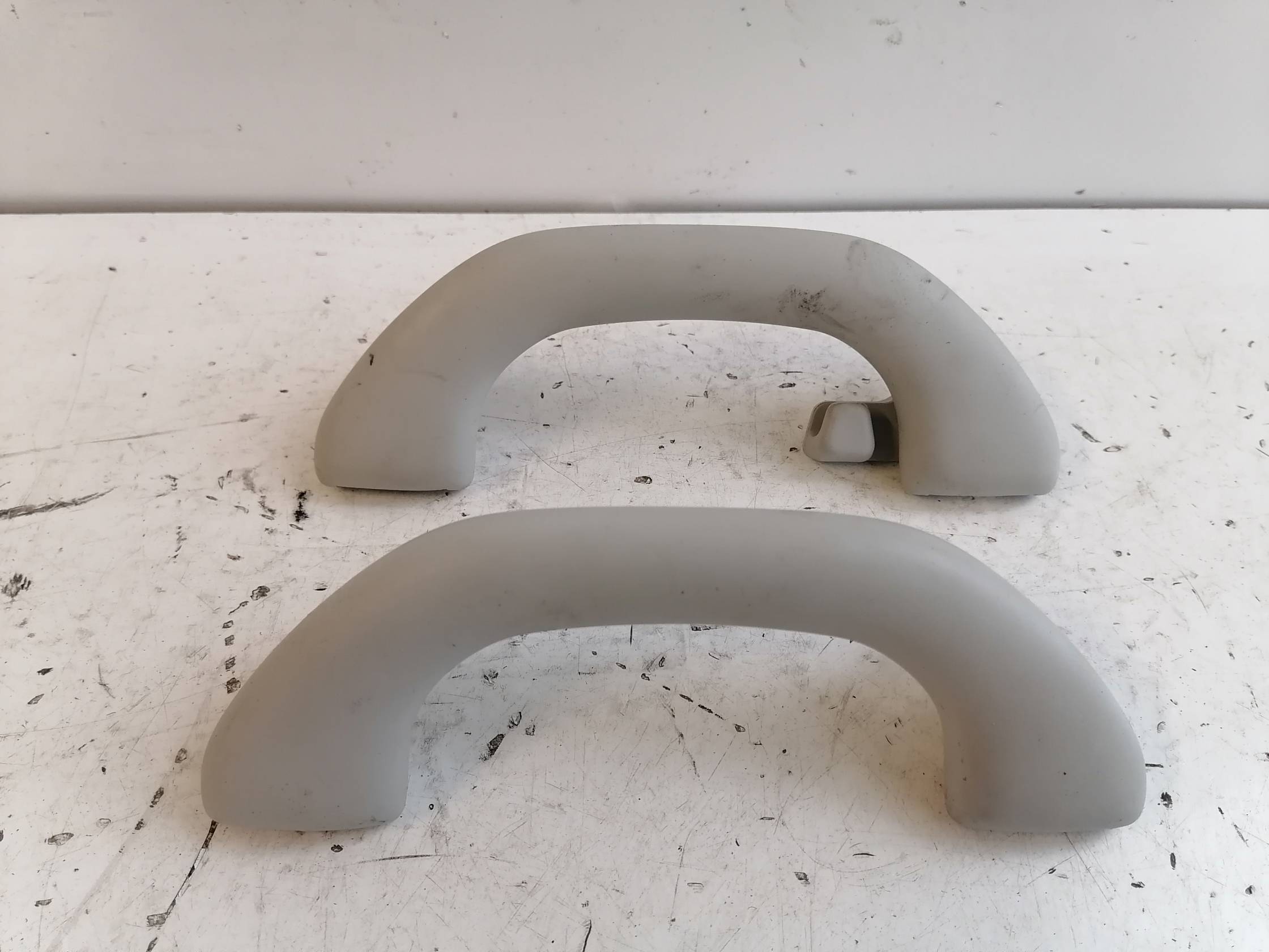 Maniglia int. ant. tetto sx.