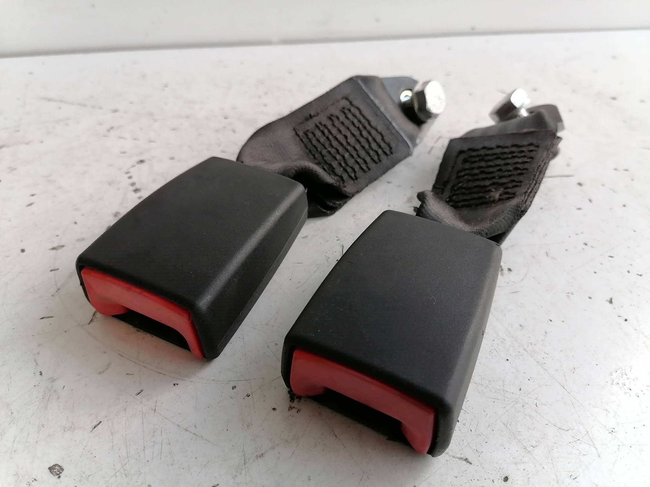 Aggancio cintura di sicurezza post. sx.