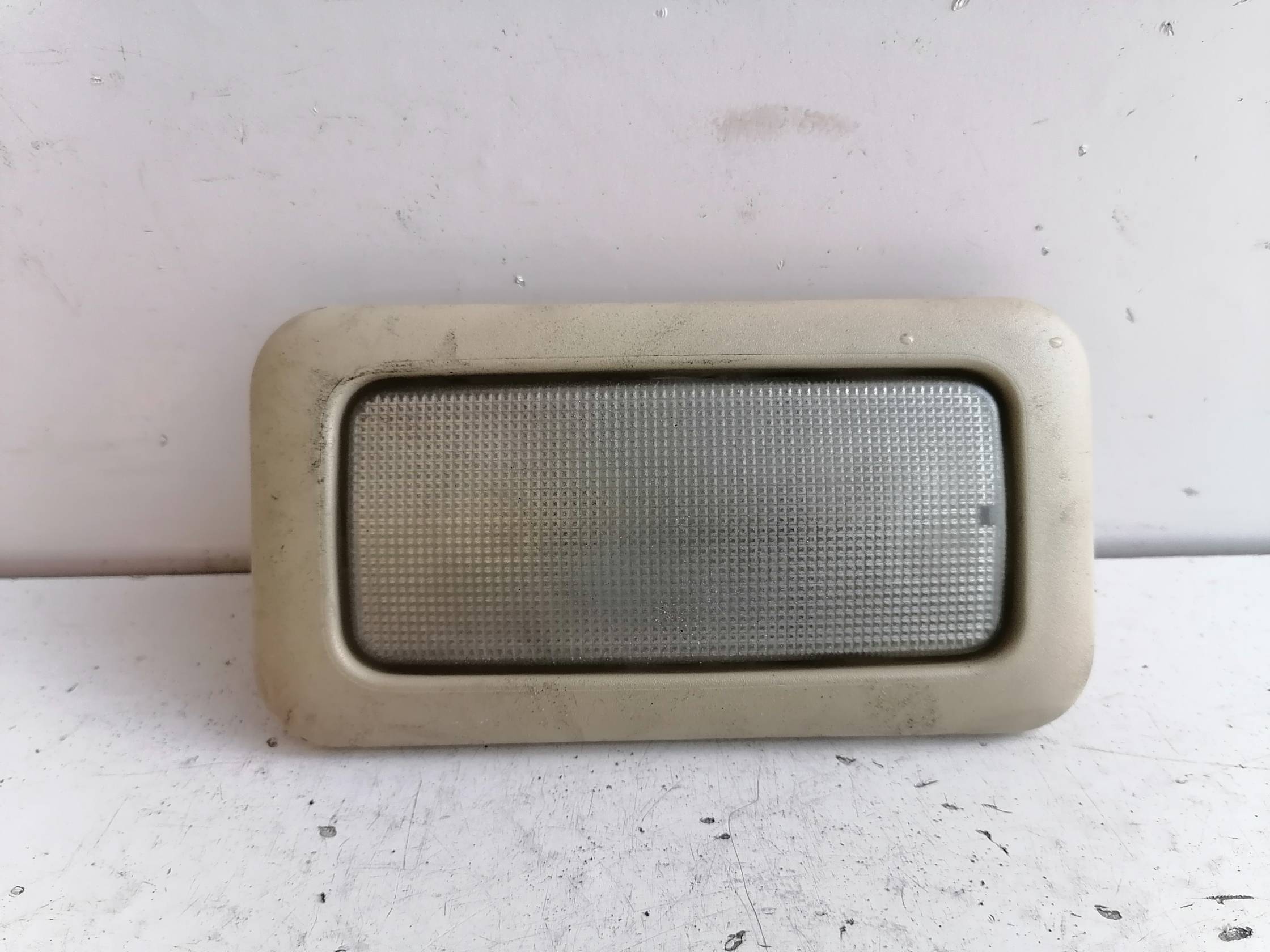 Luce cortesia ant. tetto