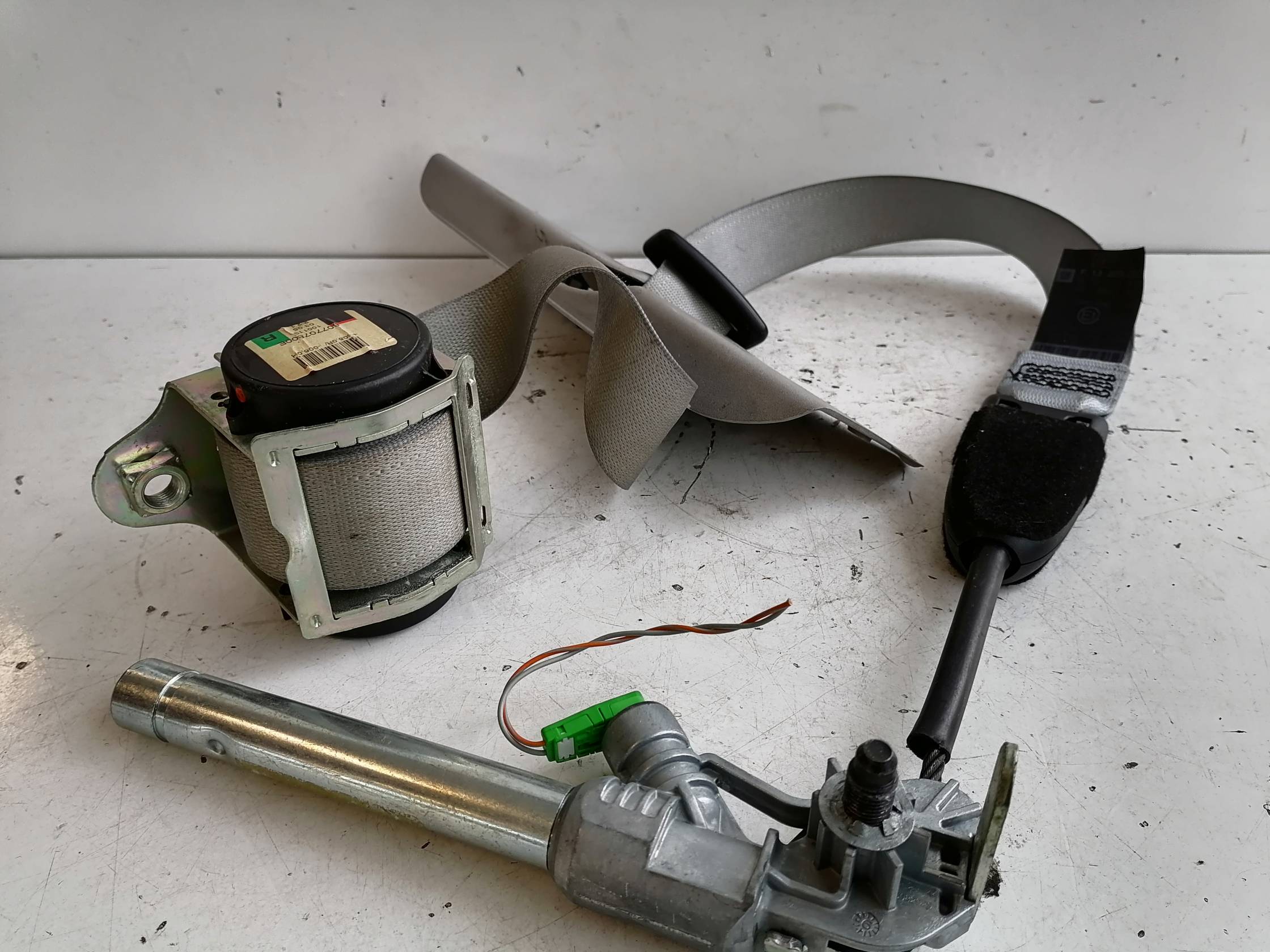 Cintura di sicurezza ant. dx.