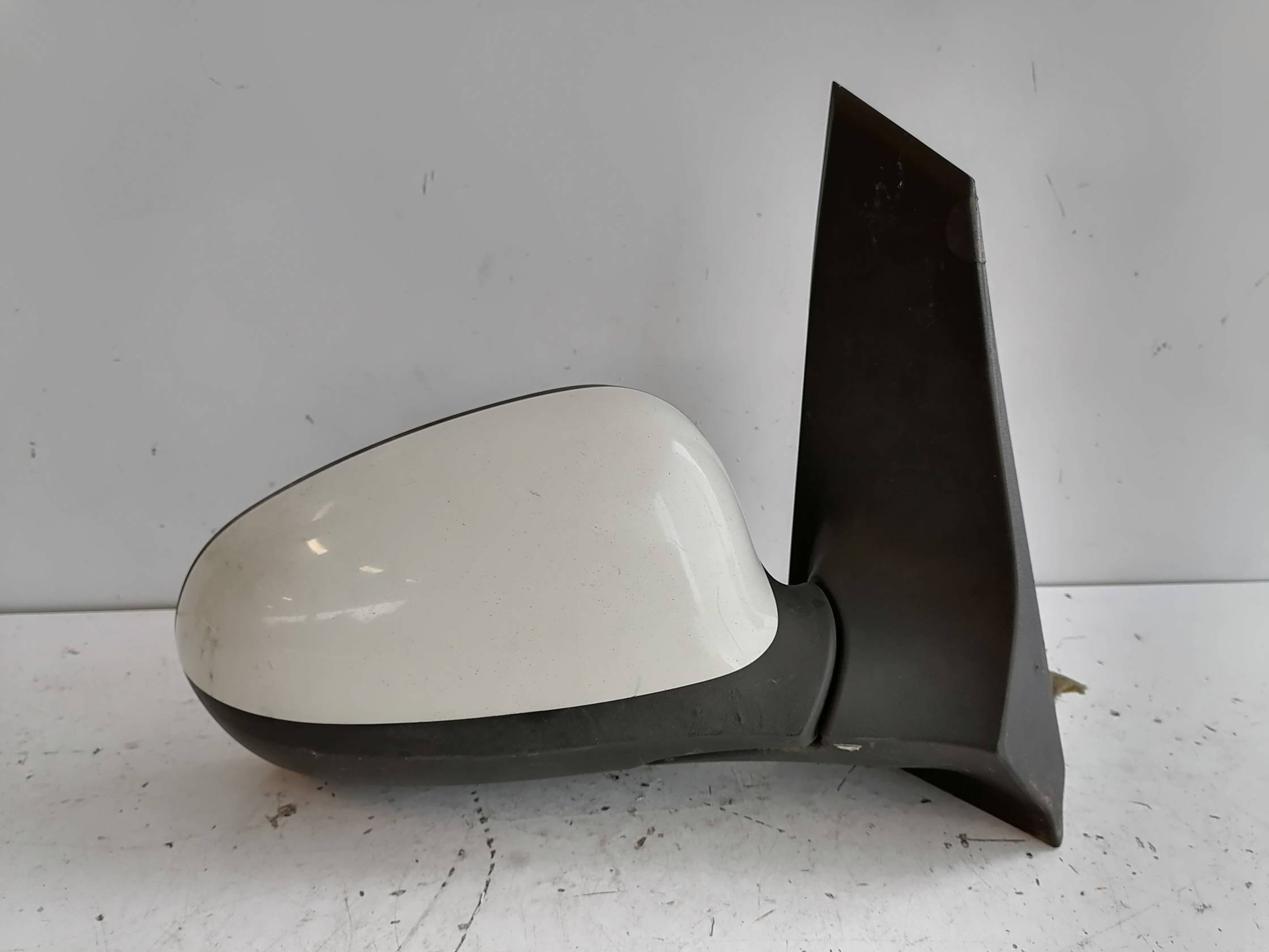 Retrovisore est. regolaz. elettr. dx.