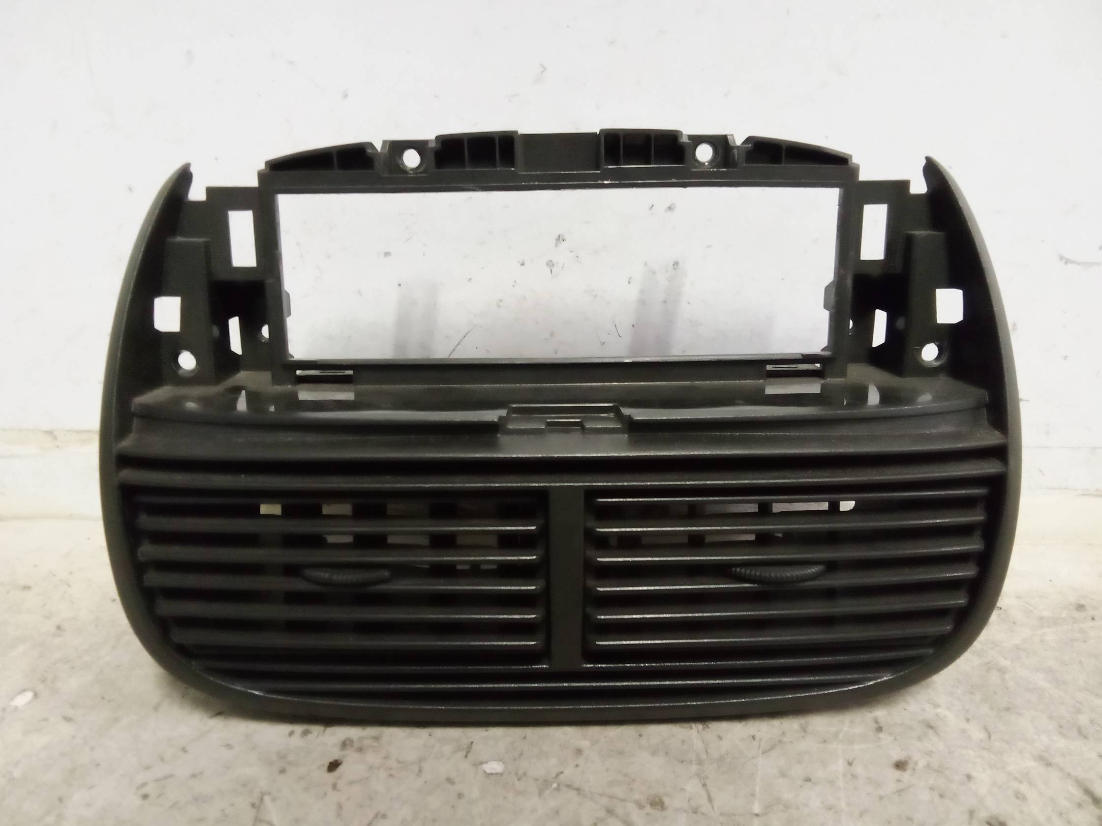 Bocchetta aria centr. cruscotto