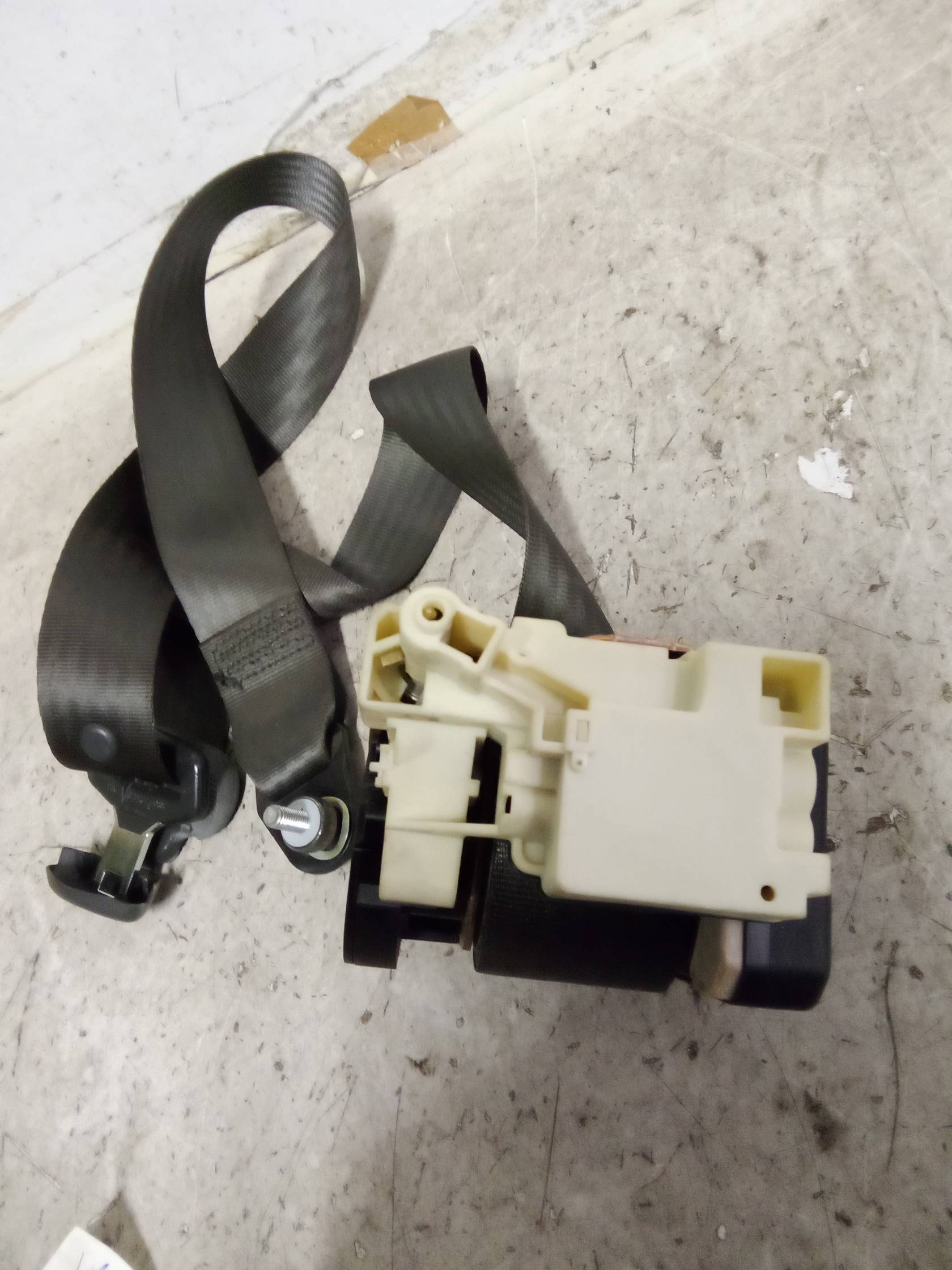 Cintura di sicurezza ant. sx.