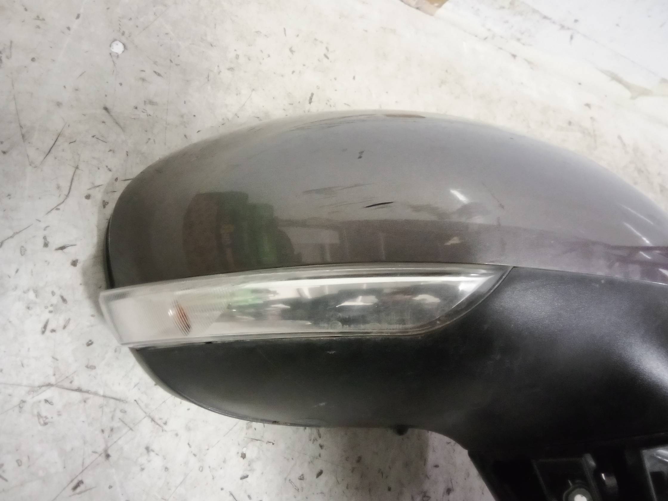 Retrovisore est. regolaz. elettr. dx.