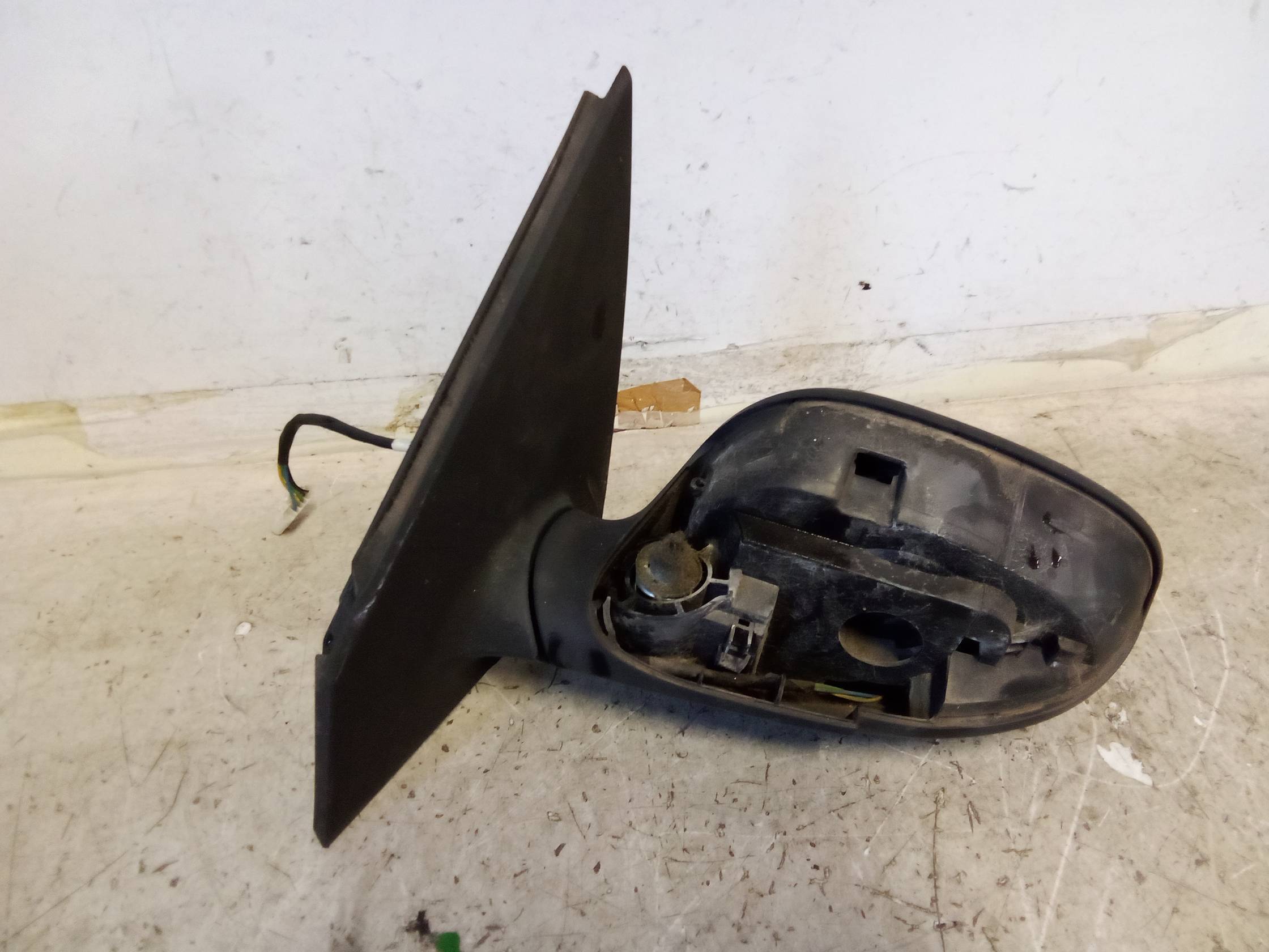 Retrovisore est. regolaz. elettr. sx.