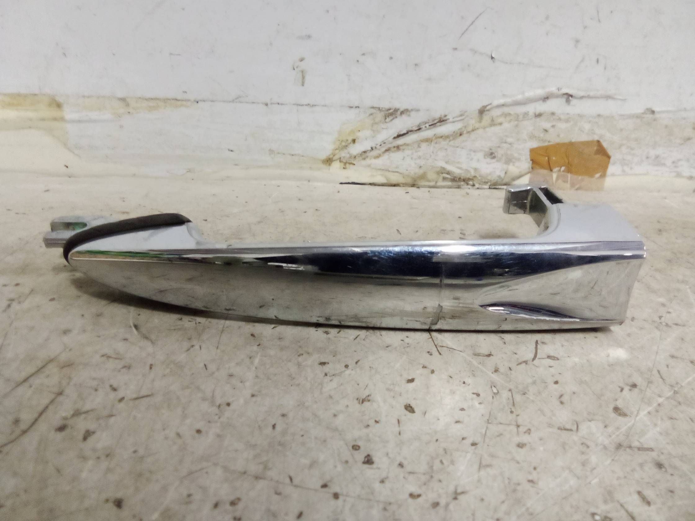 Maniglia porta ant. sx.