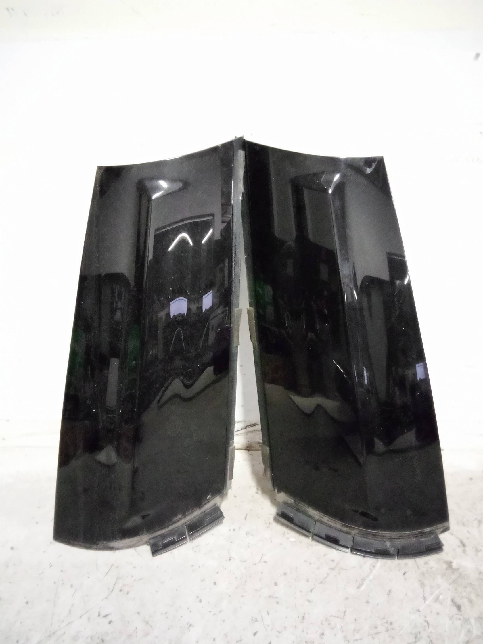 Modanatura porta post.