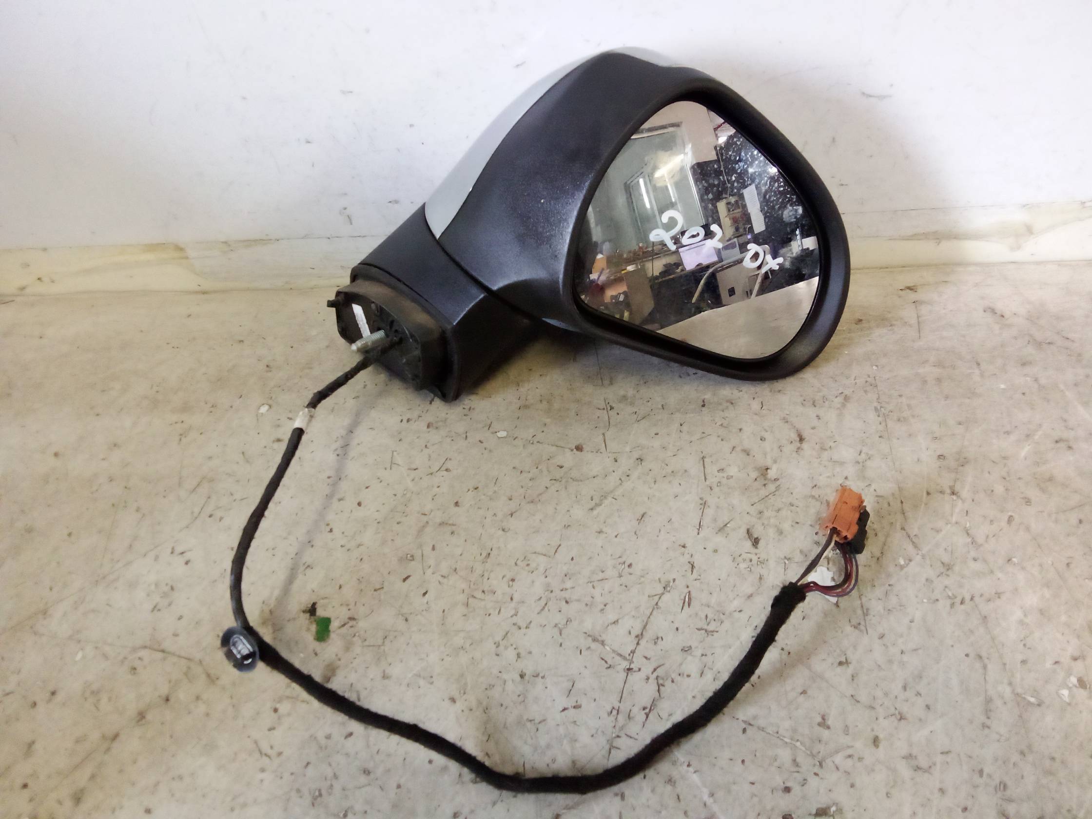 Retrovisore est. regolaz. elettr. dx.